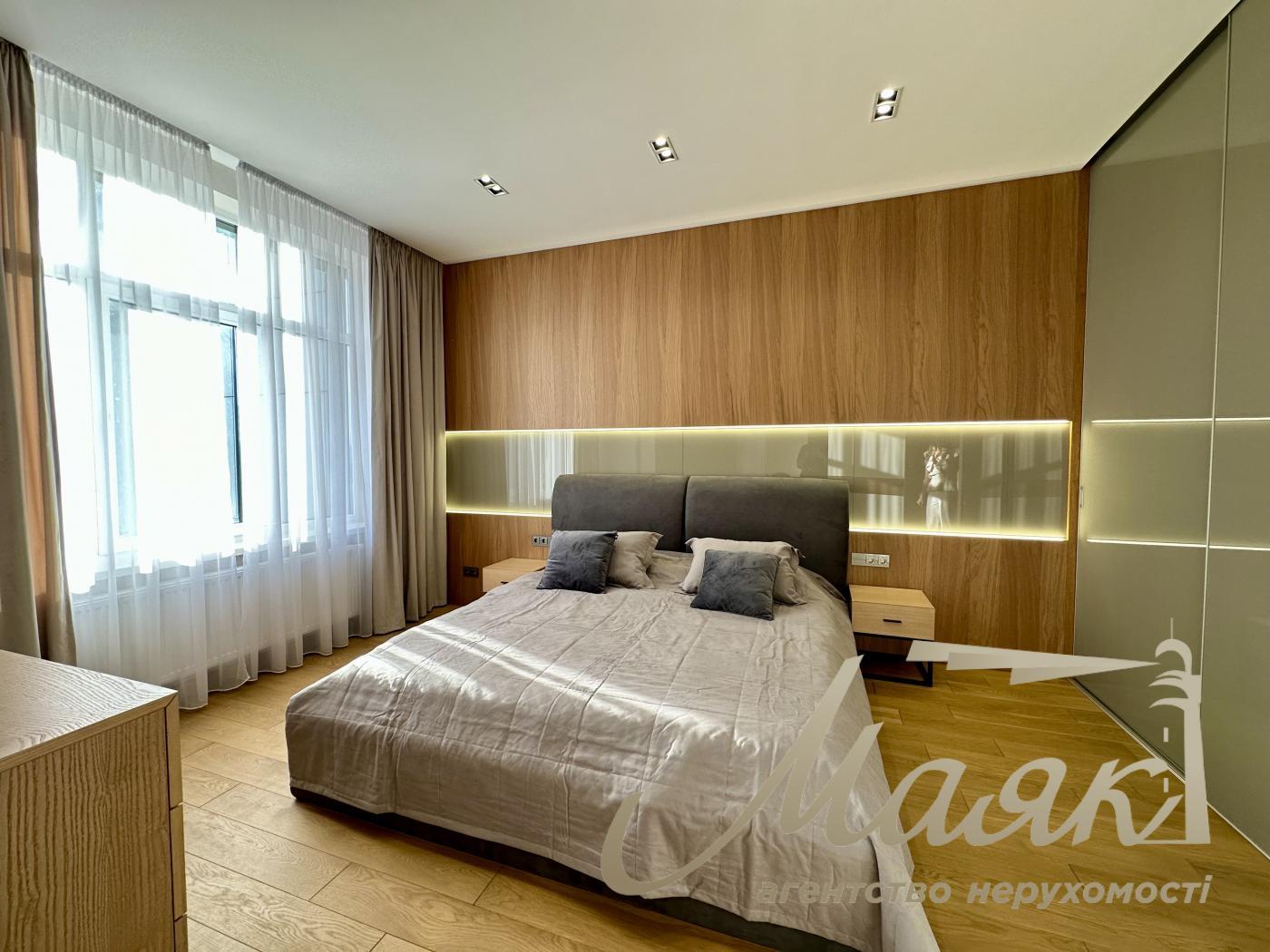 Оренда 3-кімнатної квартири (85м2) в ЖК Новопечерські Липки