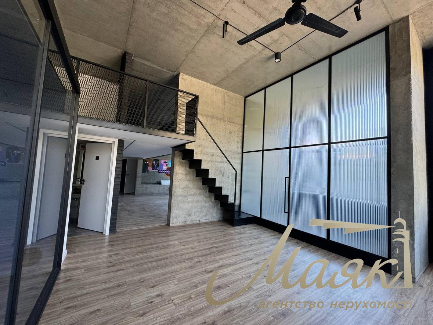 Sale of commercial premises 160 m2 in residential complex Prestige Hall, Tyutyunnika 37/1, Center