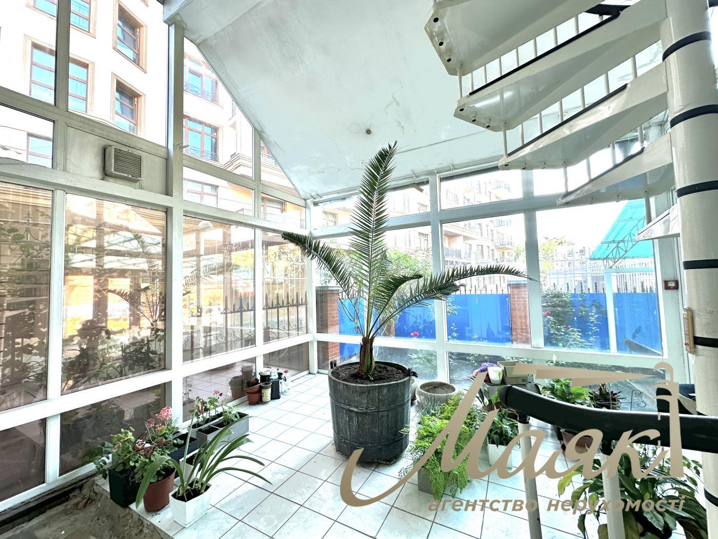 Оренда ОСЗ 600м2 вул.Бойчука 17, Печерськ