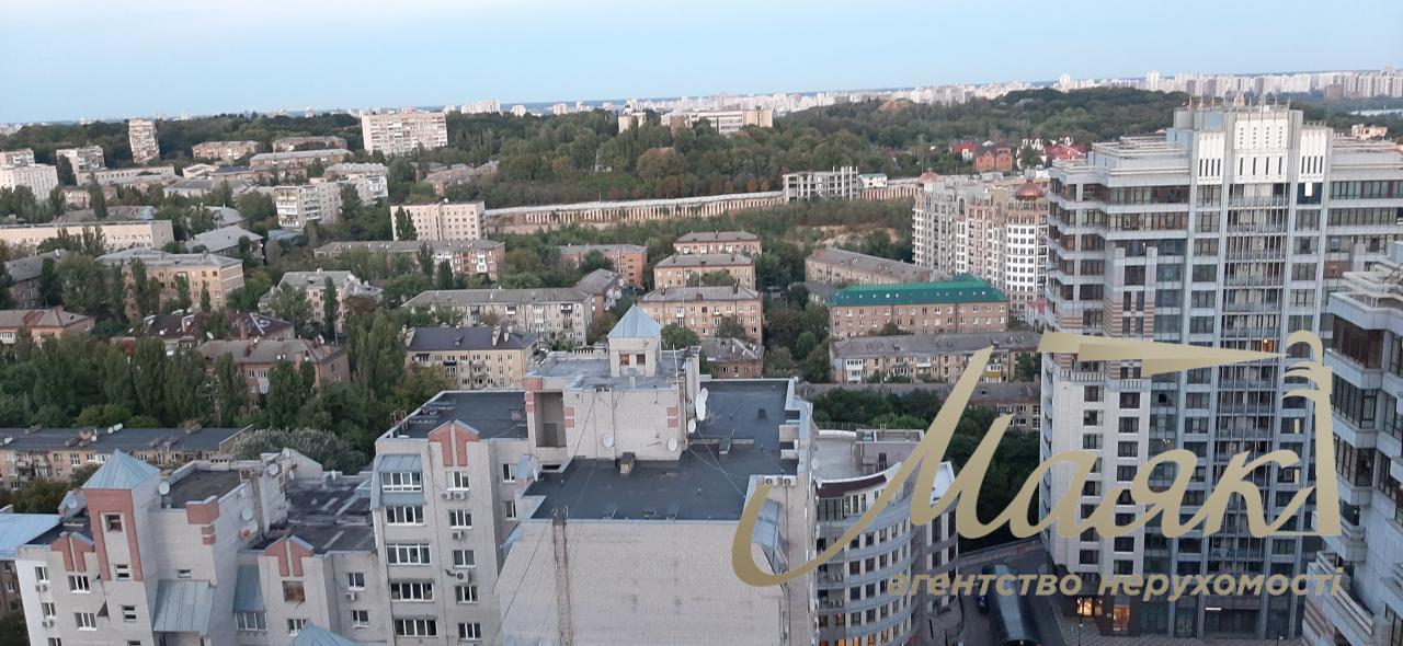 Продаж 1-к квартири 50м2 в ЖК Новопечерські Липки вул.Драгомирова 2а