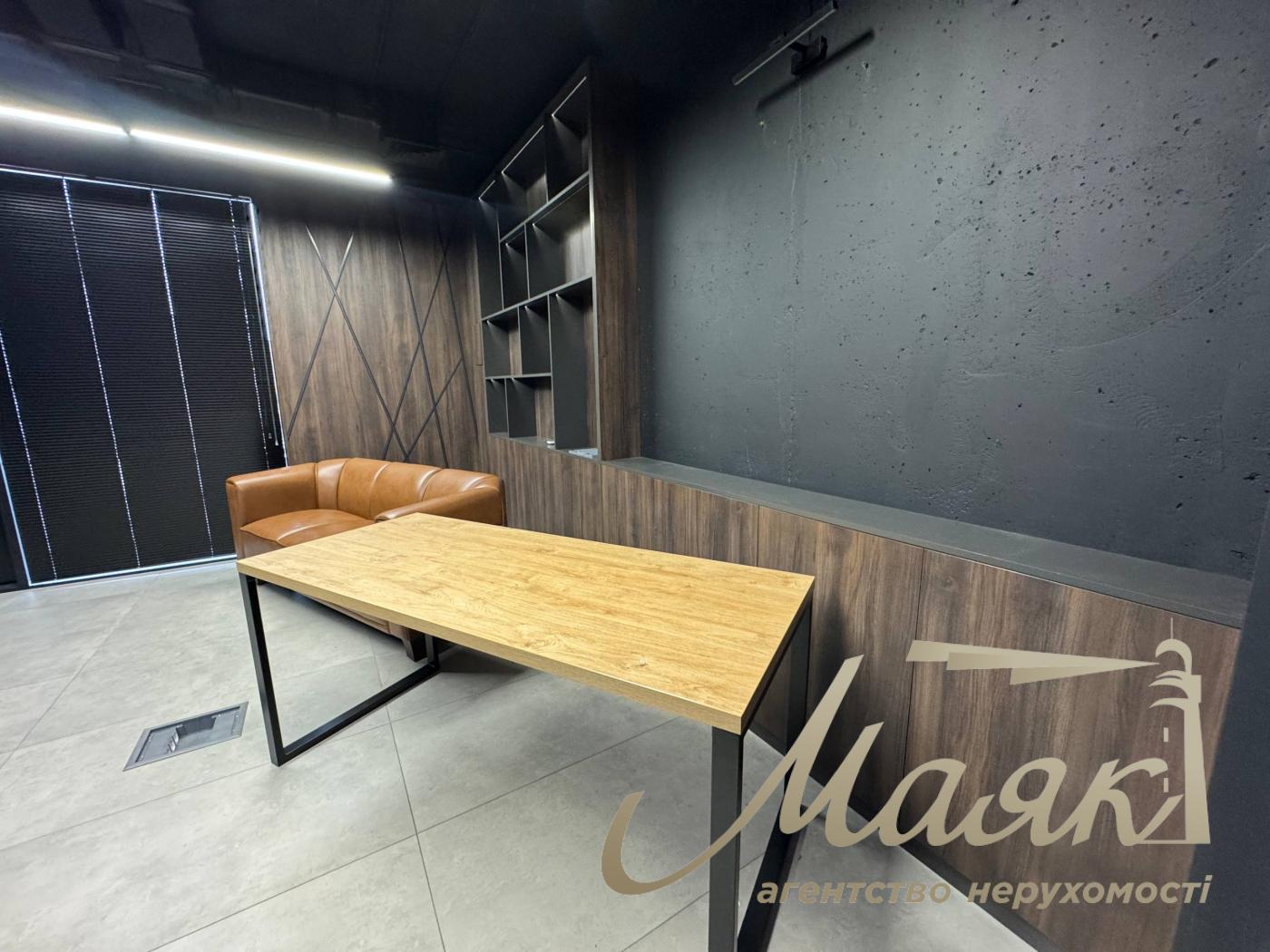 Оренда офісу 418м2 у БЦ класу А, вул.Красилівська, Голосіївський район.