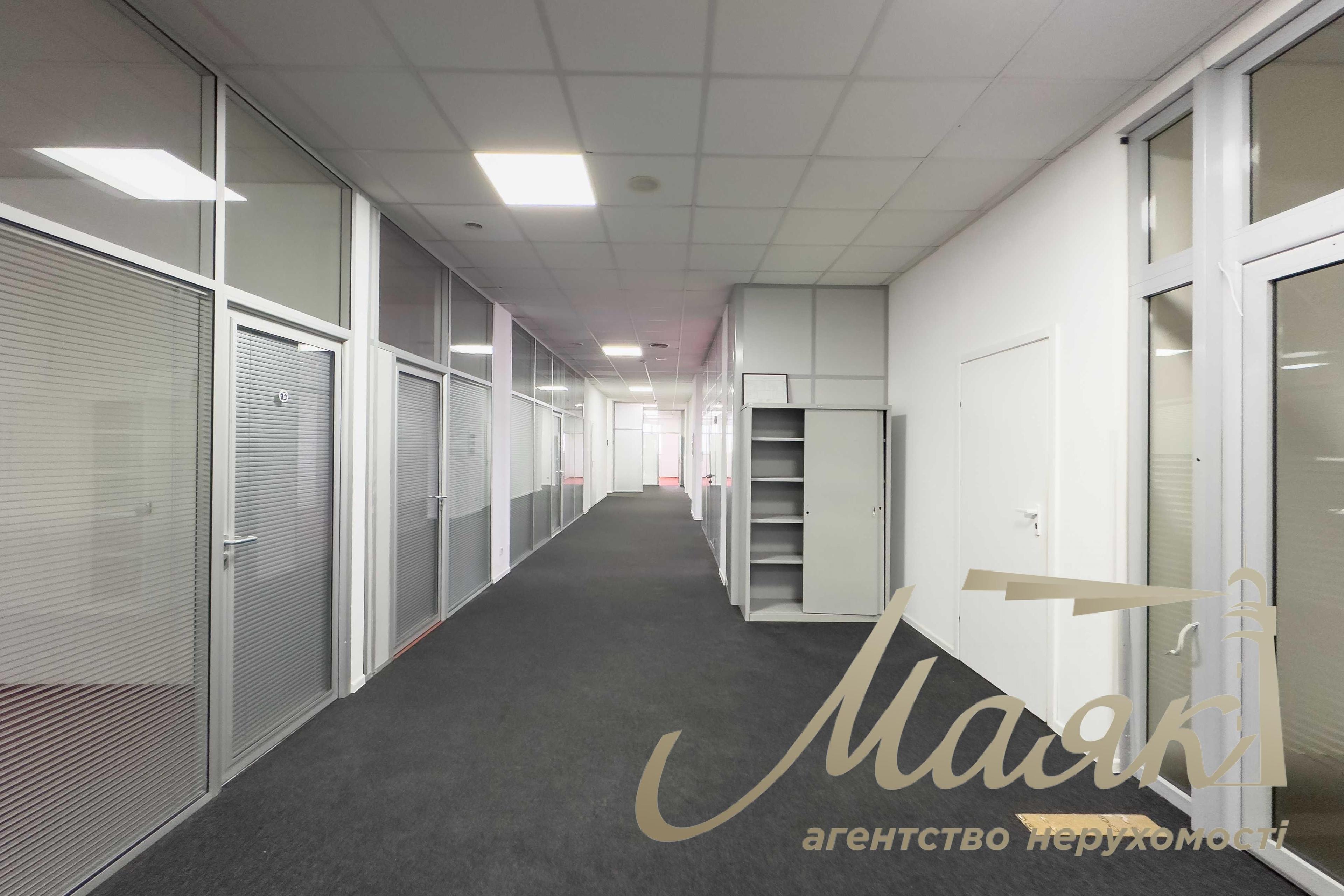 Office for rent in BC Satelit, Svyatoshyn, 1324 m2