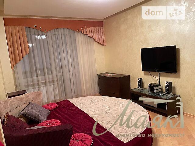 Продаж 6к квартири 291 кв. м, по вул. Тургенєвська 28а