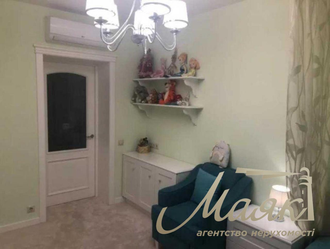 Продажа 3-к квартира ул. Антоновича, Центр, г. Киев