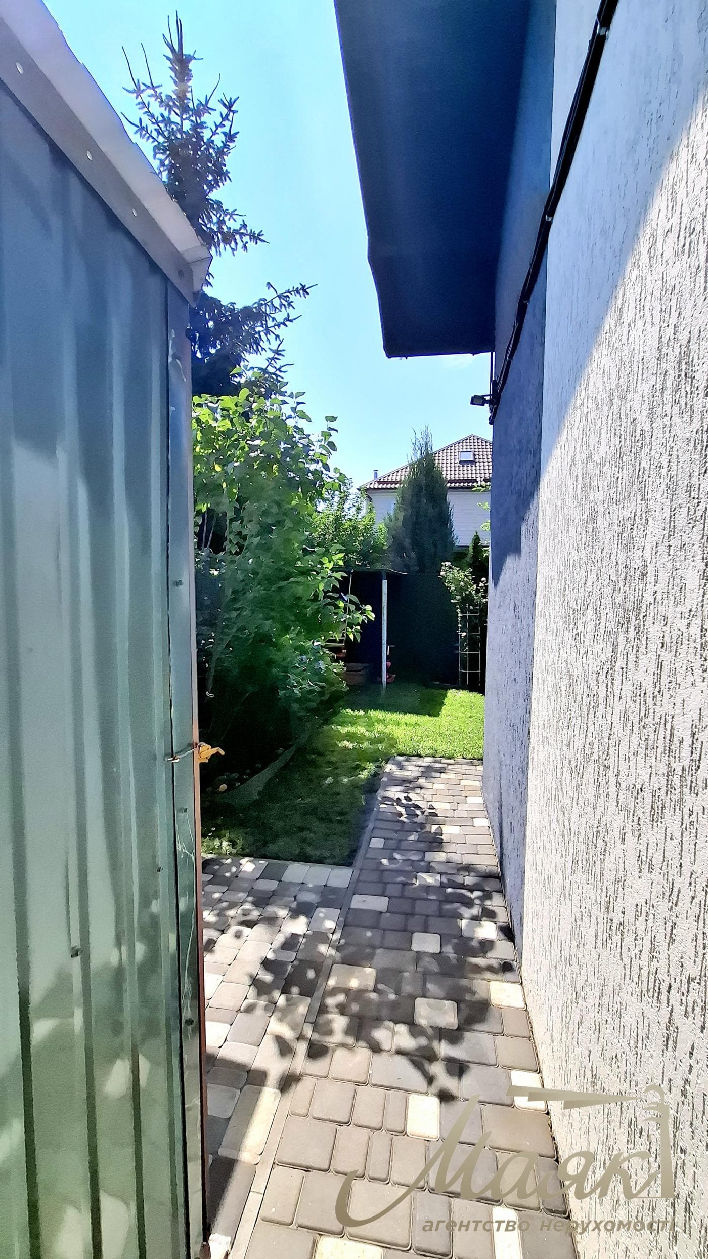 Продаж 1 поверхового таунхауса з ділянкою на 2 сотки, 40 кв. м2 метро Славутич