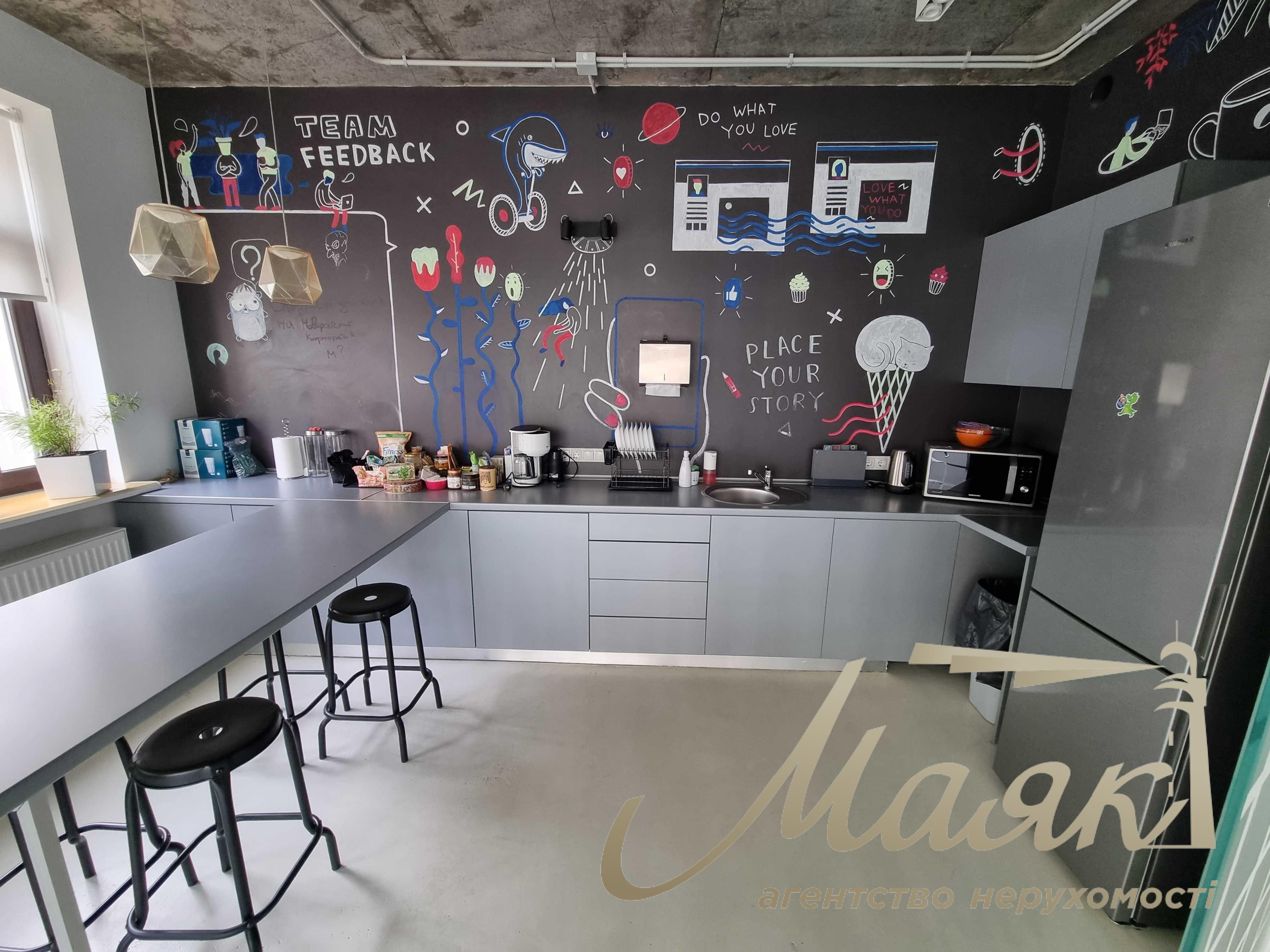Office for rent 135 m2, 51A Vozdvizhenskaya str.