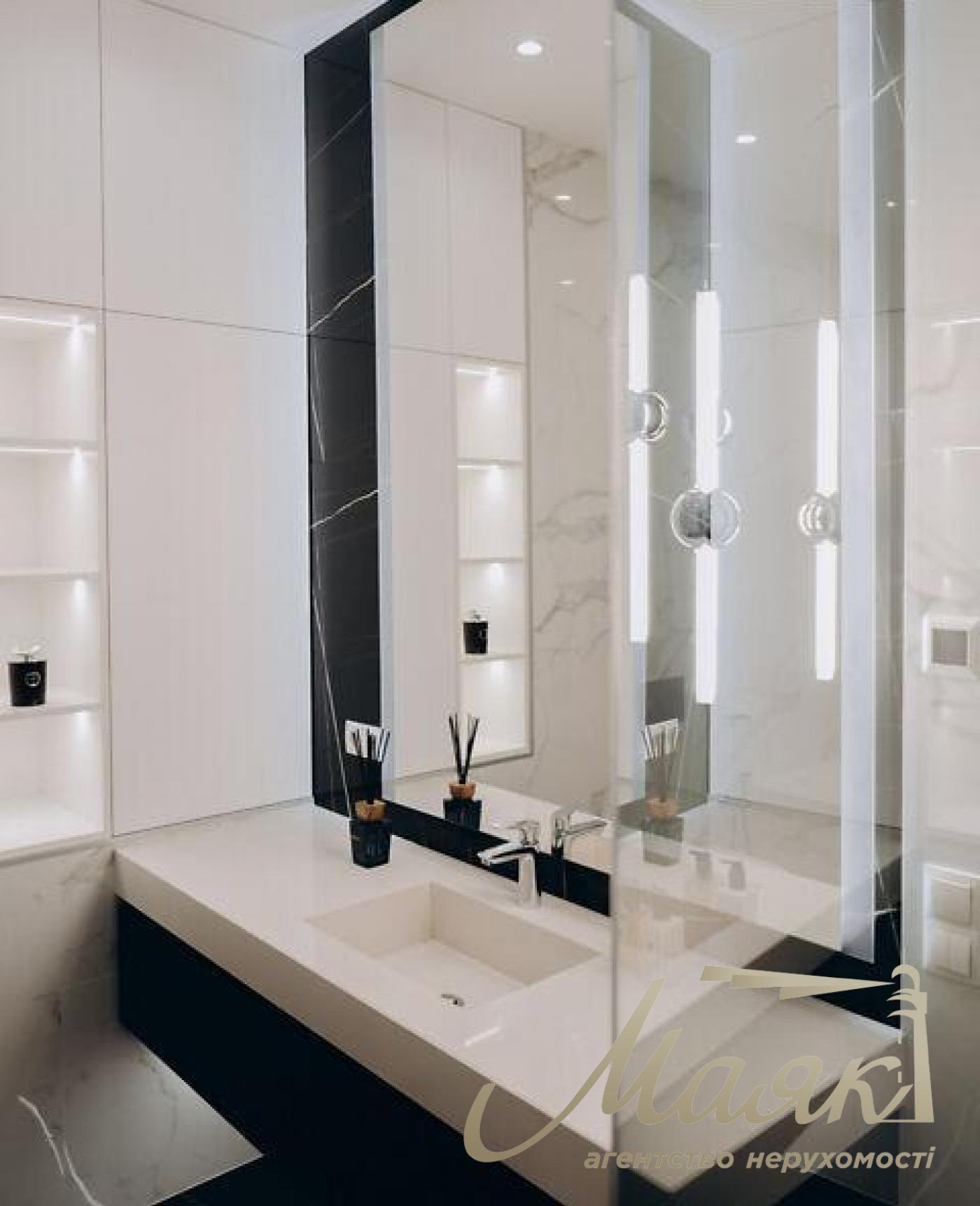 Продаж 2х-кімнатної квартири 85м2 в ЖК Новопечерські липки, Драгомирова 15Б, Печерськ, Київ