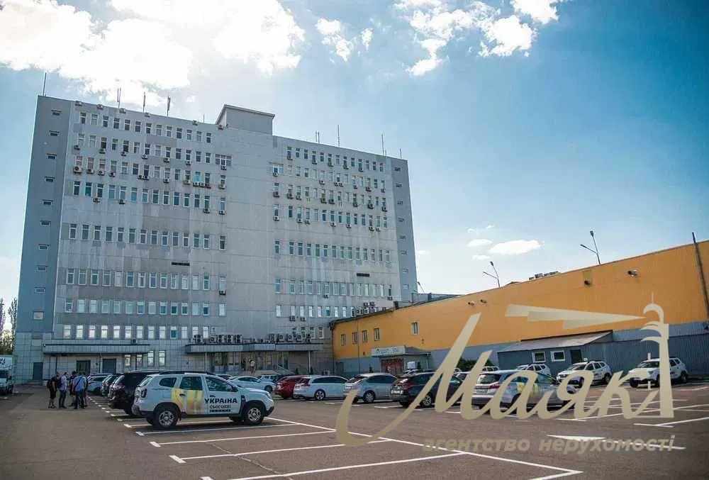 Оренда офісу 1203 м2 в БЦ на Героїв Космосу, Святошино