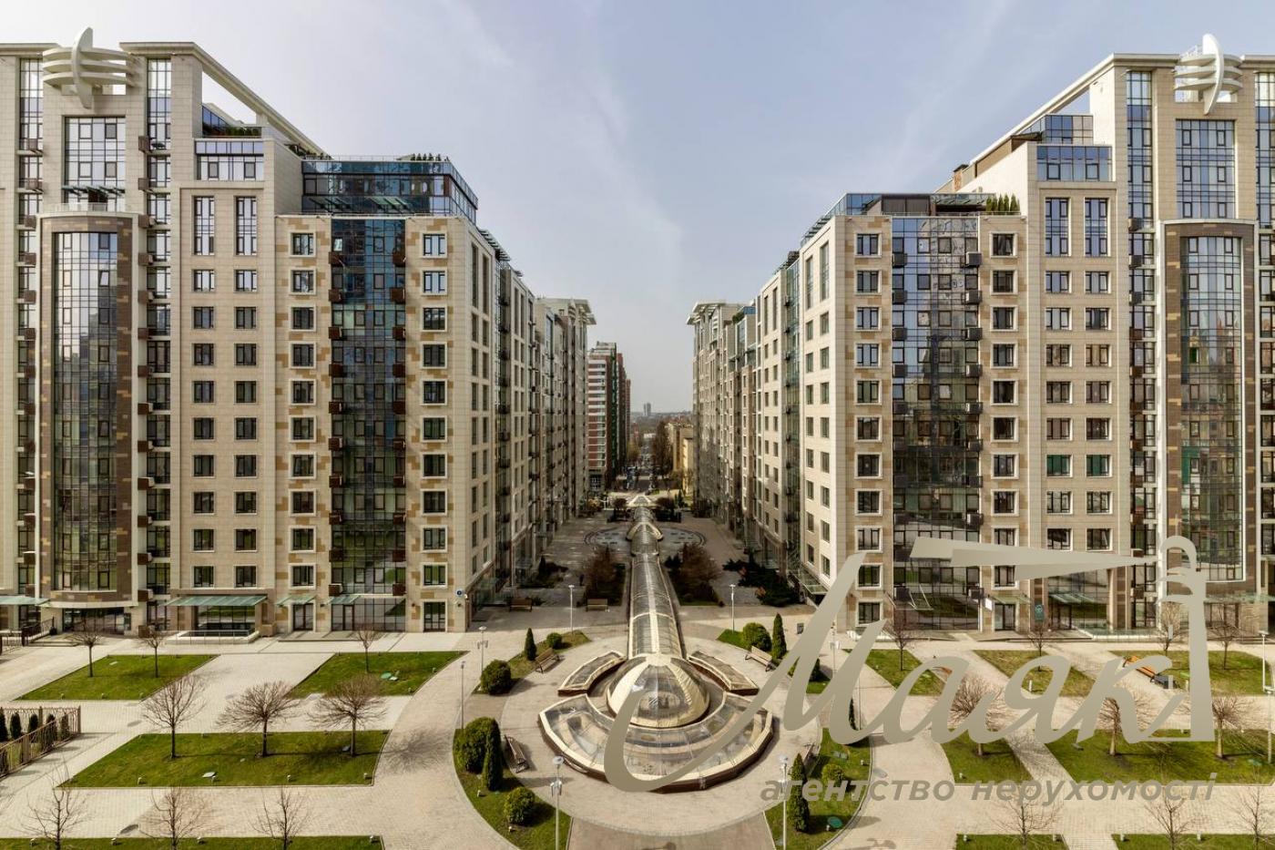 Sale of premises 80m2 in residential complex Boulevard of Fountains, Sapernoye Pole street, Pechersk, Kyiv