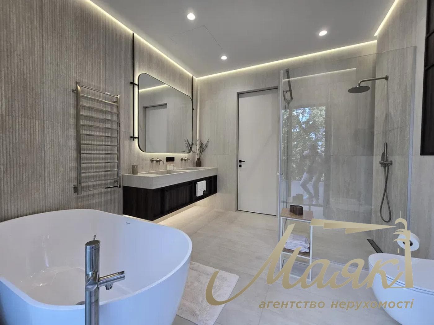 Продаж 3-поверхового будинку площею 350 м², Ходосівка, КГ «Нова Ходосівка»