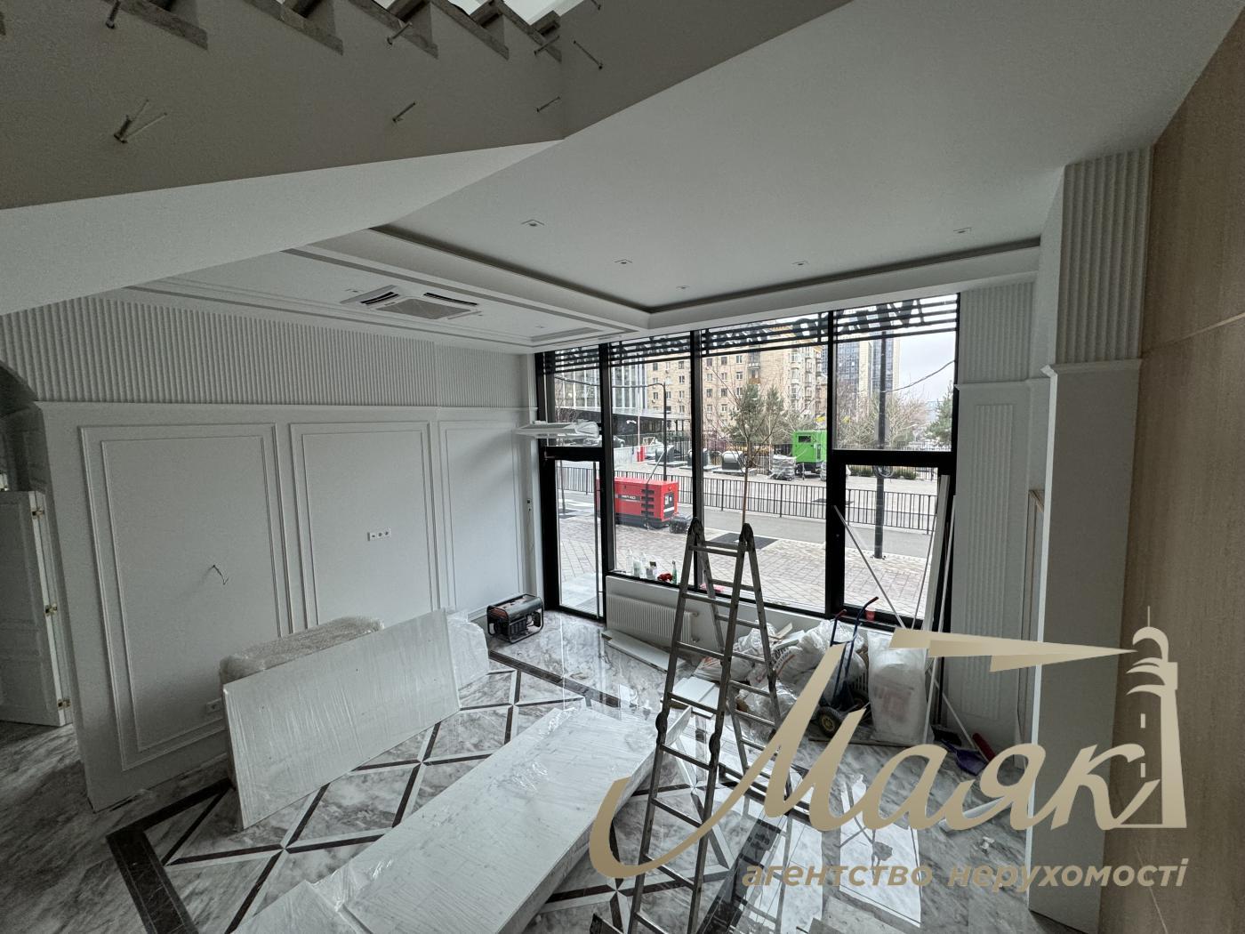 Clinic for sale in LCD French Quarter 2, Predslavynska street, Center, Kiev