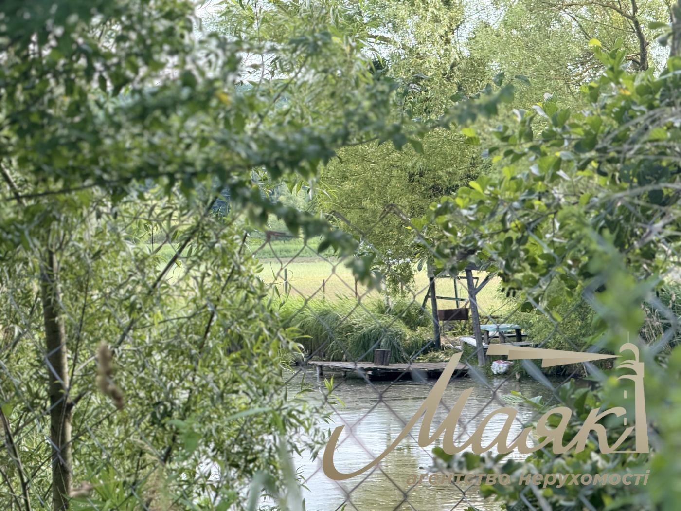 For sale / Land for ind. construction under cottage town Vita-pochtovaya / Yurovka