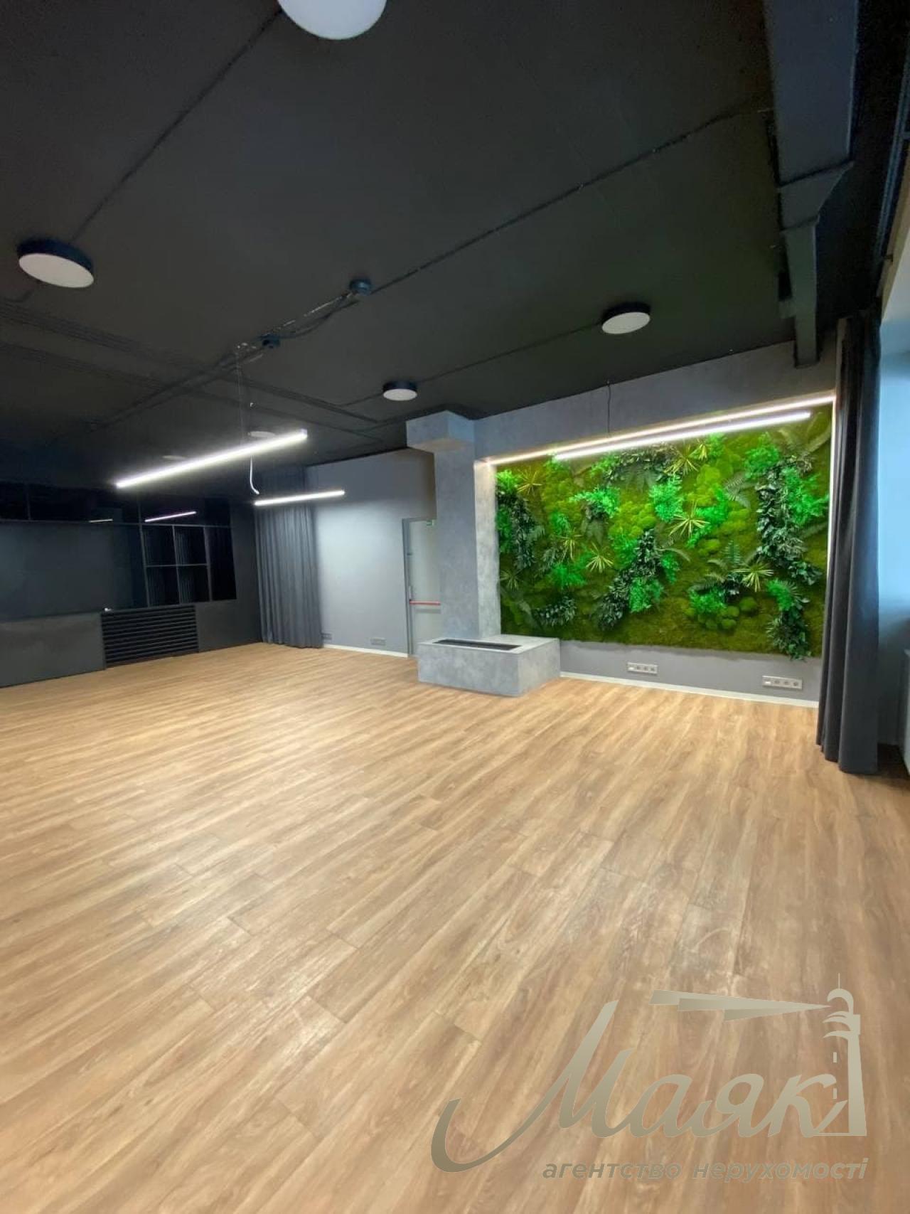 Оренда офісу, площа Спортивна, центр, Київ