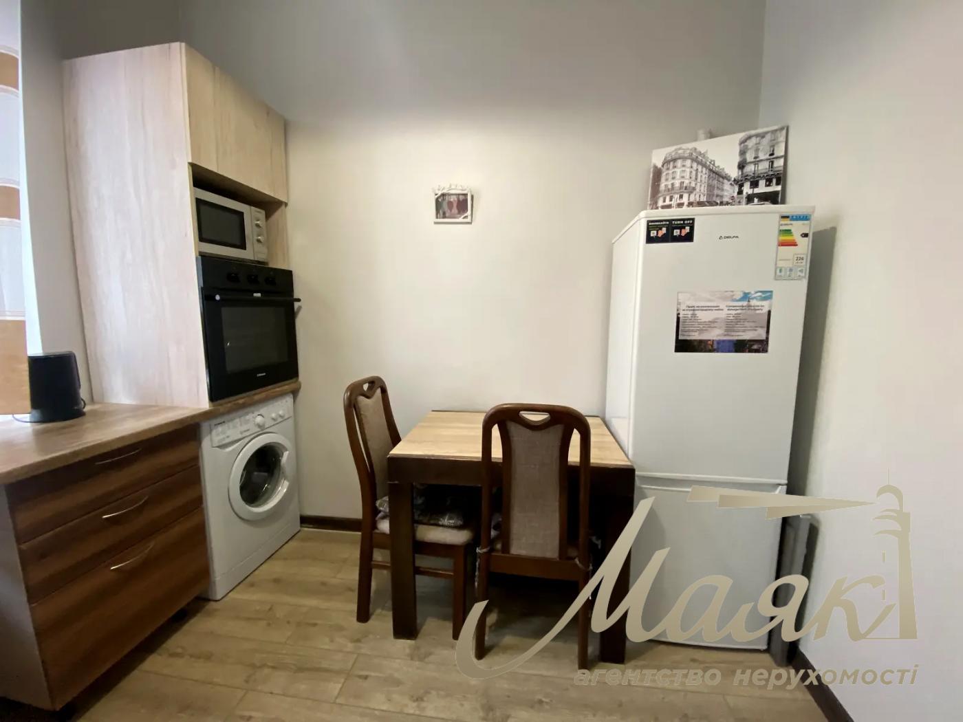 Аренда 3-комнатной квартиры ул. Софиевская 1/2, Майдан Независимости, Центр