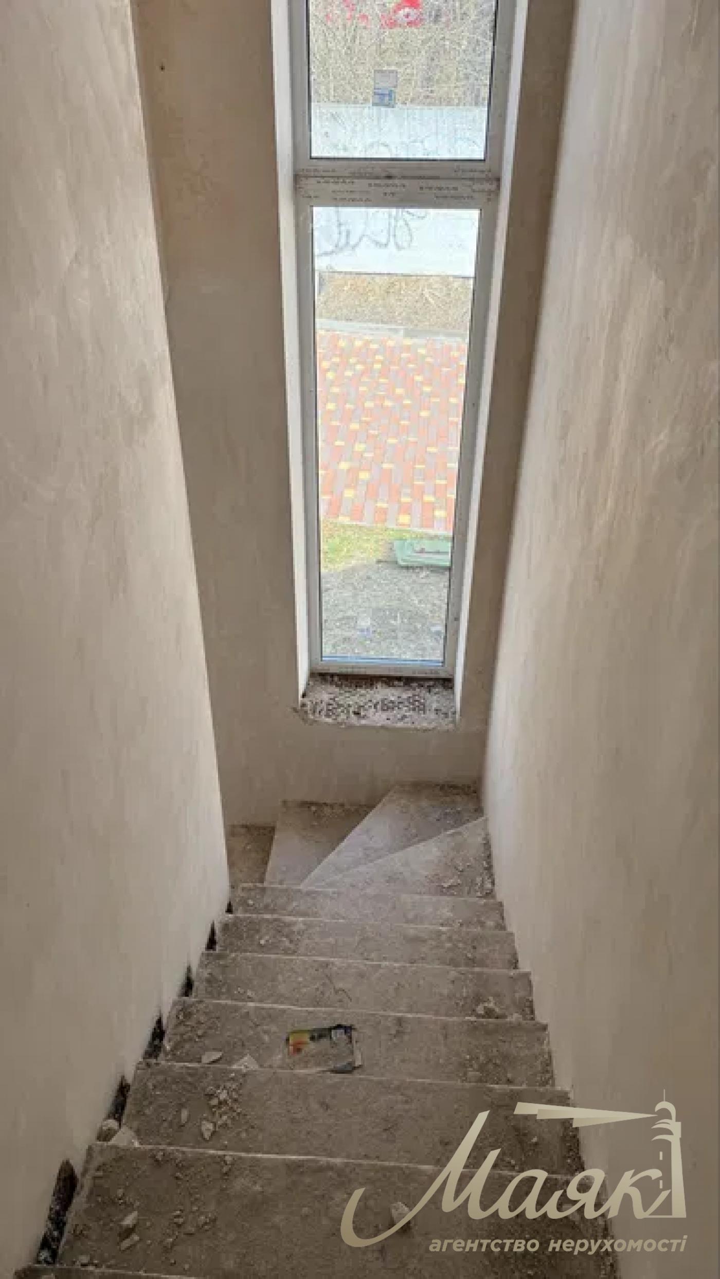 Продаж таунхауса з частковим ремонтом, 80 м2,Ірпінь