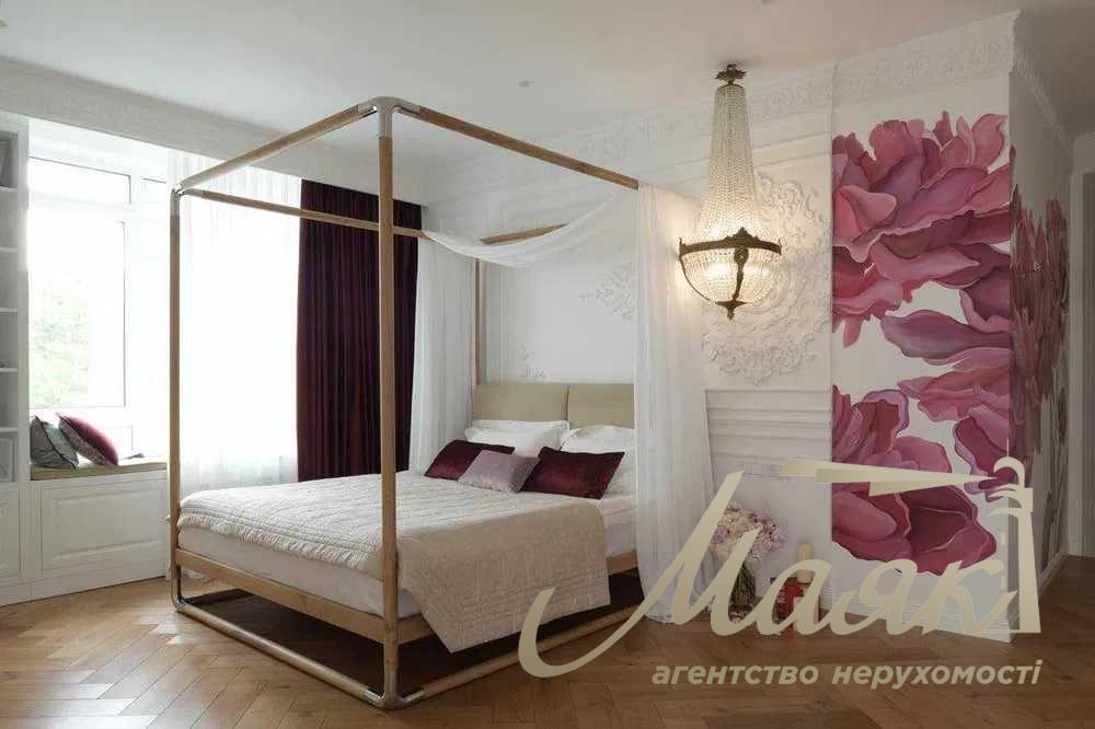 For sale 3k apartment 122 m² in Residential Complex Boulevard of Fountains, Sapernoe Pole