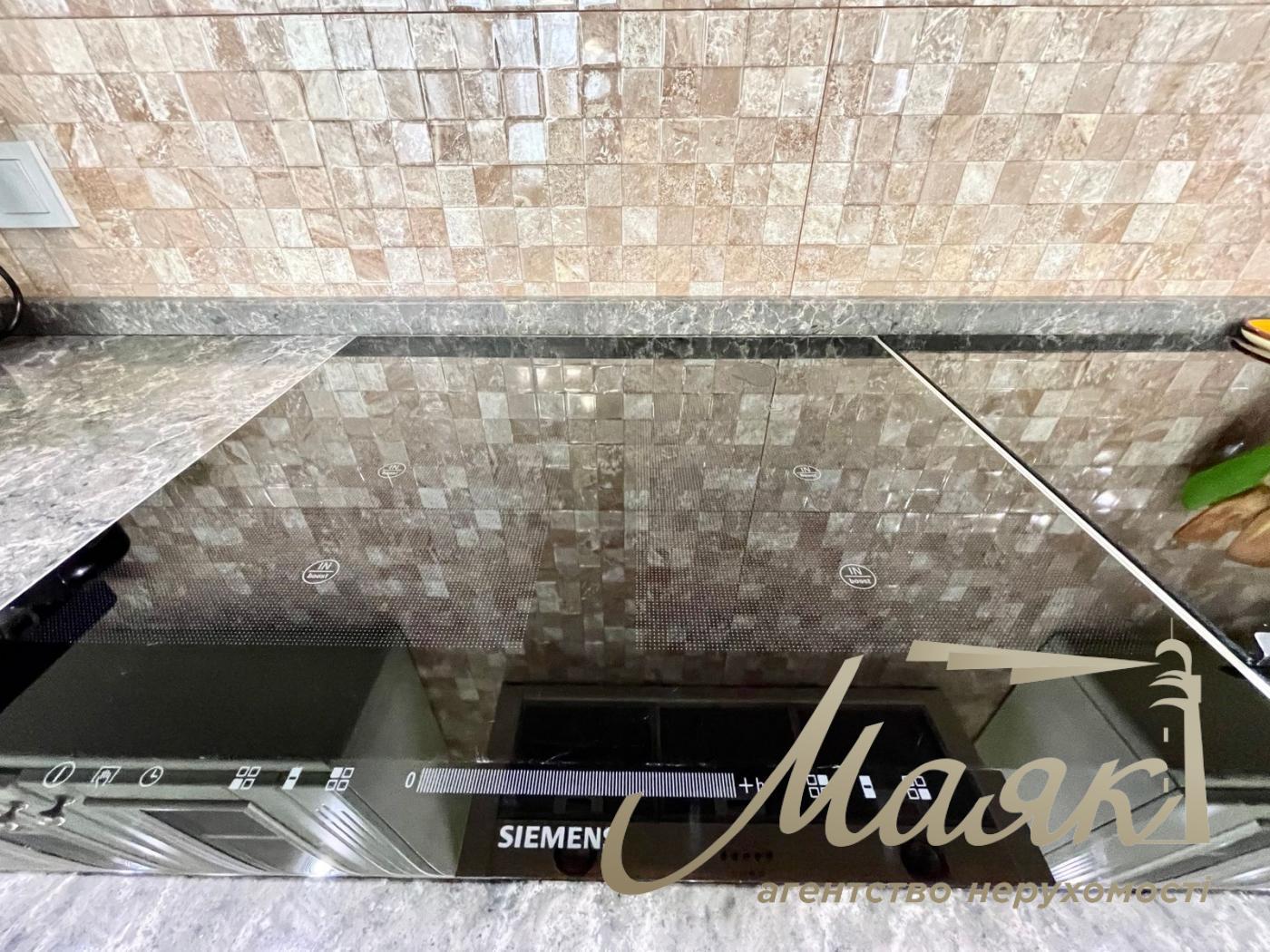 Продаж квартири ЖК "Бульвар фонтанів" вул. Іоанна Павла II (Лумумби Патріса) 6/1 у Києві / A-113188