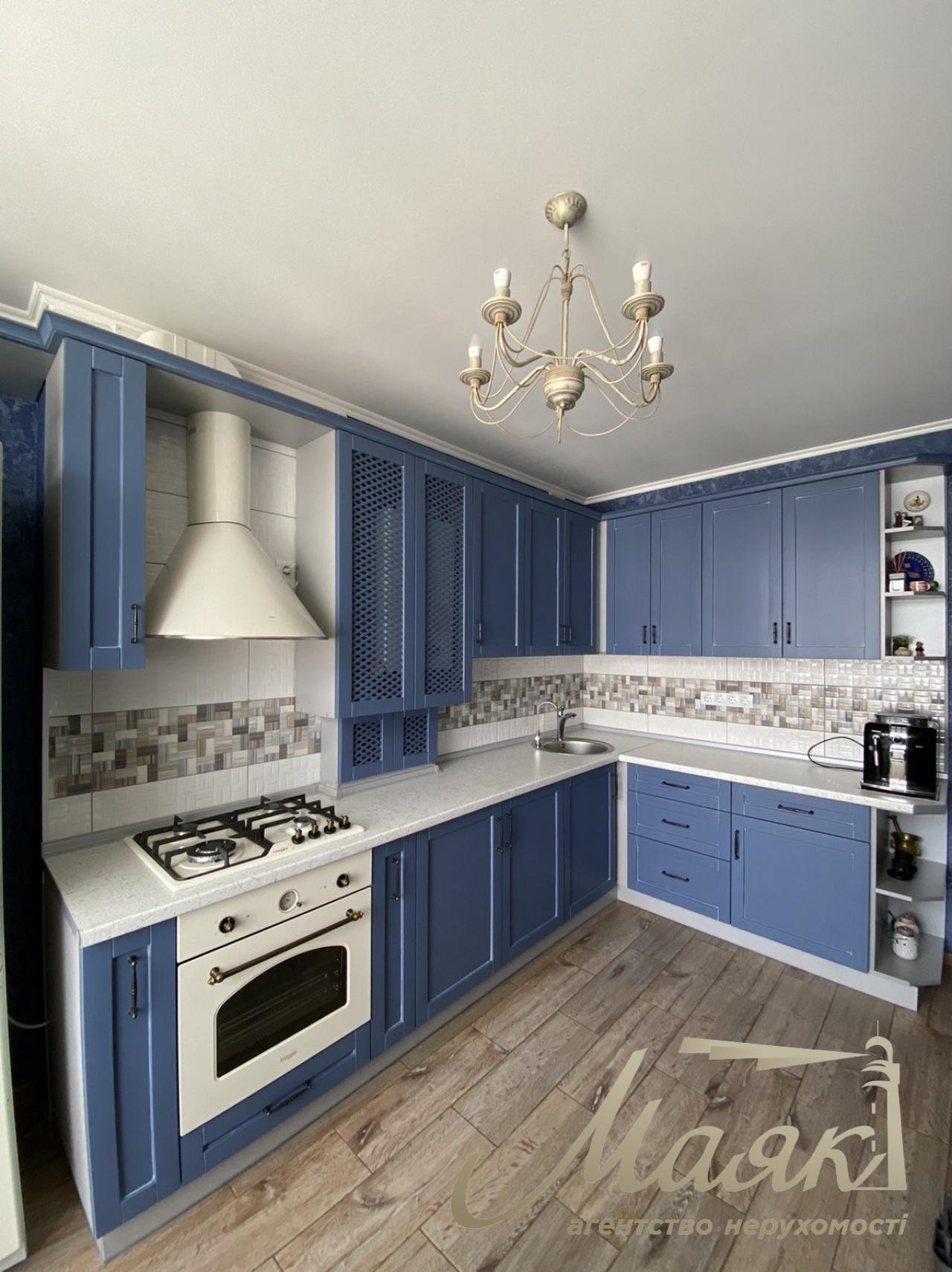 Sale of 4-room 2-level apartment 88 m2 + terrace in residential complex White Chocolate, Center, Belogorodka,