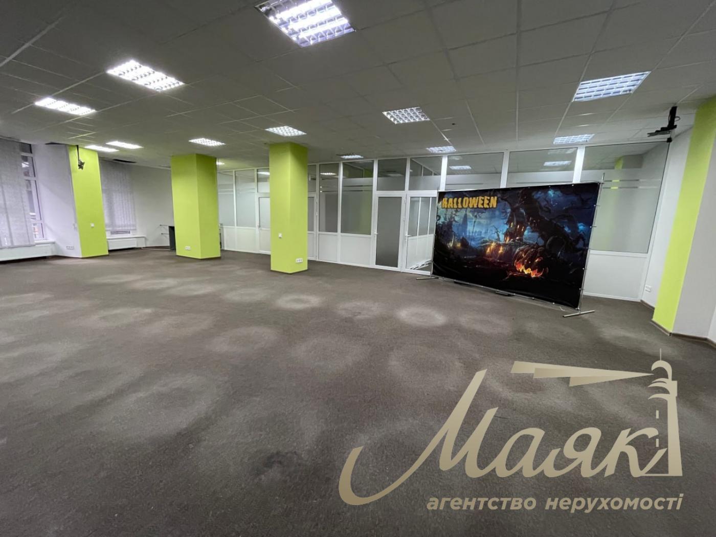 Оренда офісу 460м2 в БЦ Хвиля по вул.Коновальця 36-Д