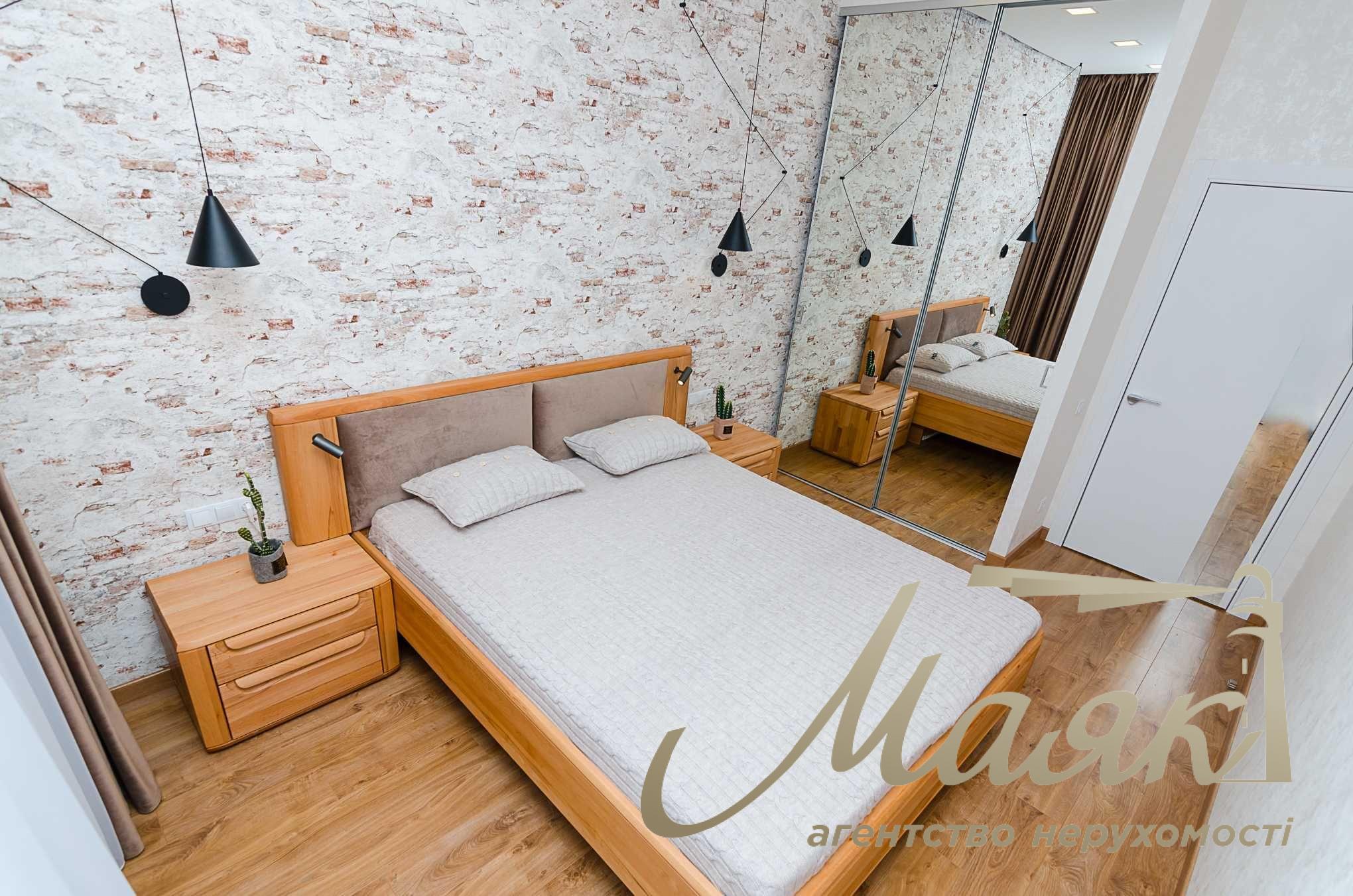 Продажа 1-комнатной квартиры 50м2, в ЖК "Французский квартал" Печерский район