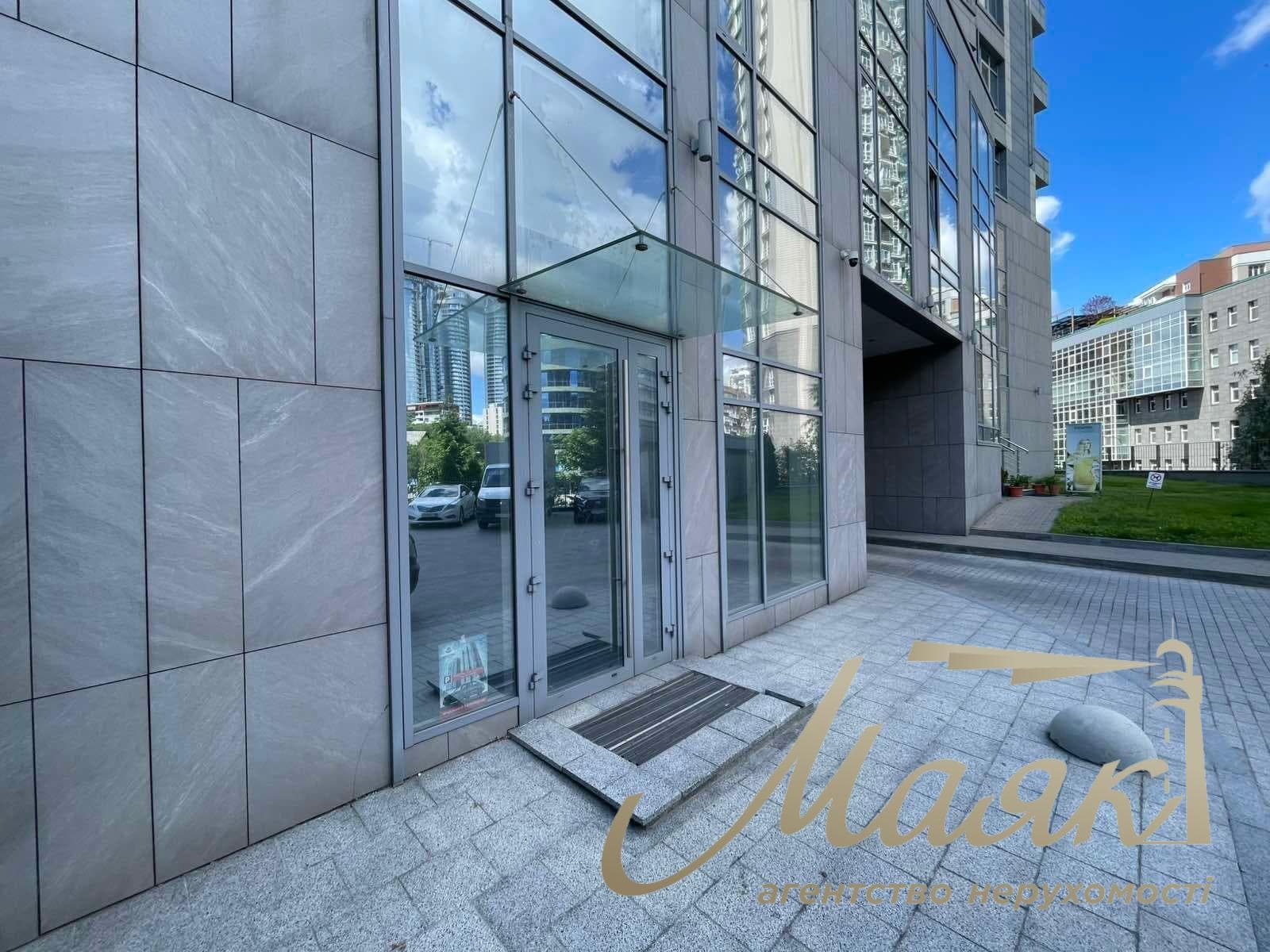 Продаж фасаду 57м2 з ремонтом Central Park, Джона Маккейна 7