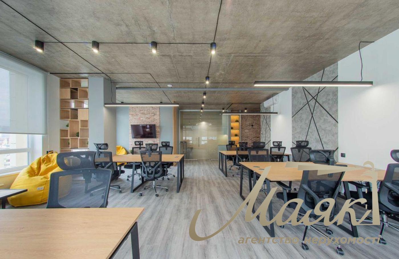 Office for rent 90m2 in LCD Kadorr on Zhilyanskaya street 68, Olimpiyskaya street.