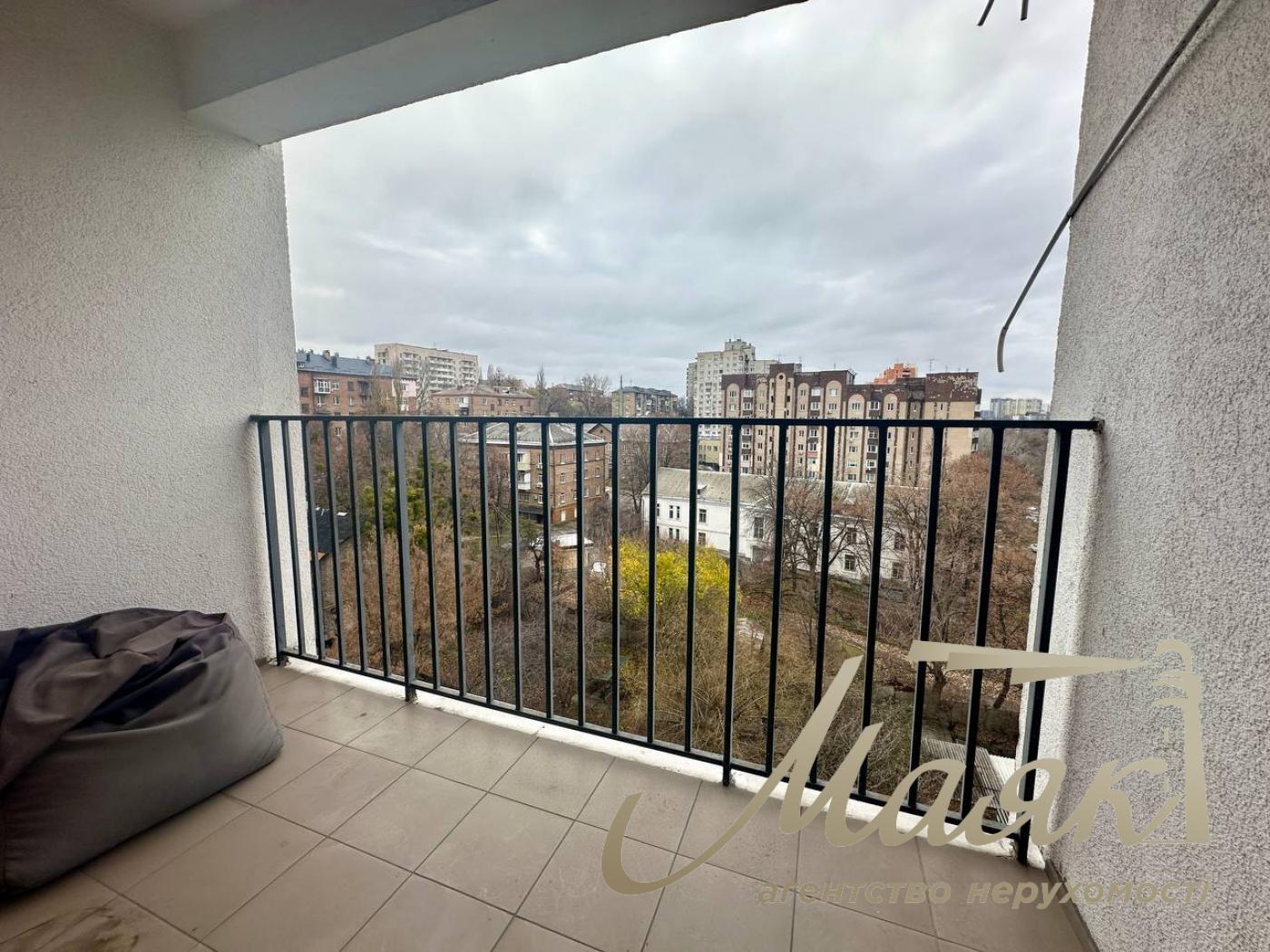 Оренда 1 кімнатної квартири в ЖК Брістоль по вул.Лобановського 144, метро Деміївська.