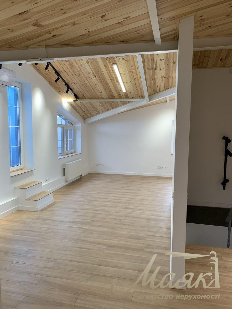 Оренда 2-х рівневого офісу в ЖК Нова Англія, Васильківська.