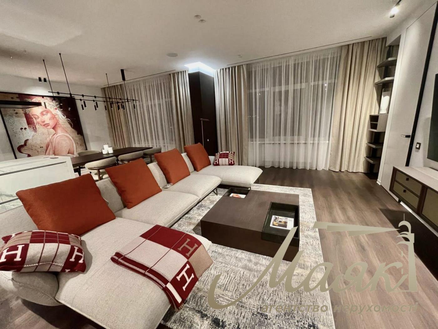 Продажа квартиры 155м2 в ЖК «Новопечерские Липки» ул. Андрея Верхогляда, Печерский район.