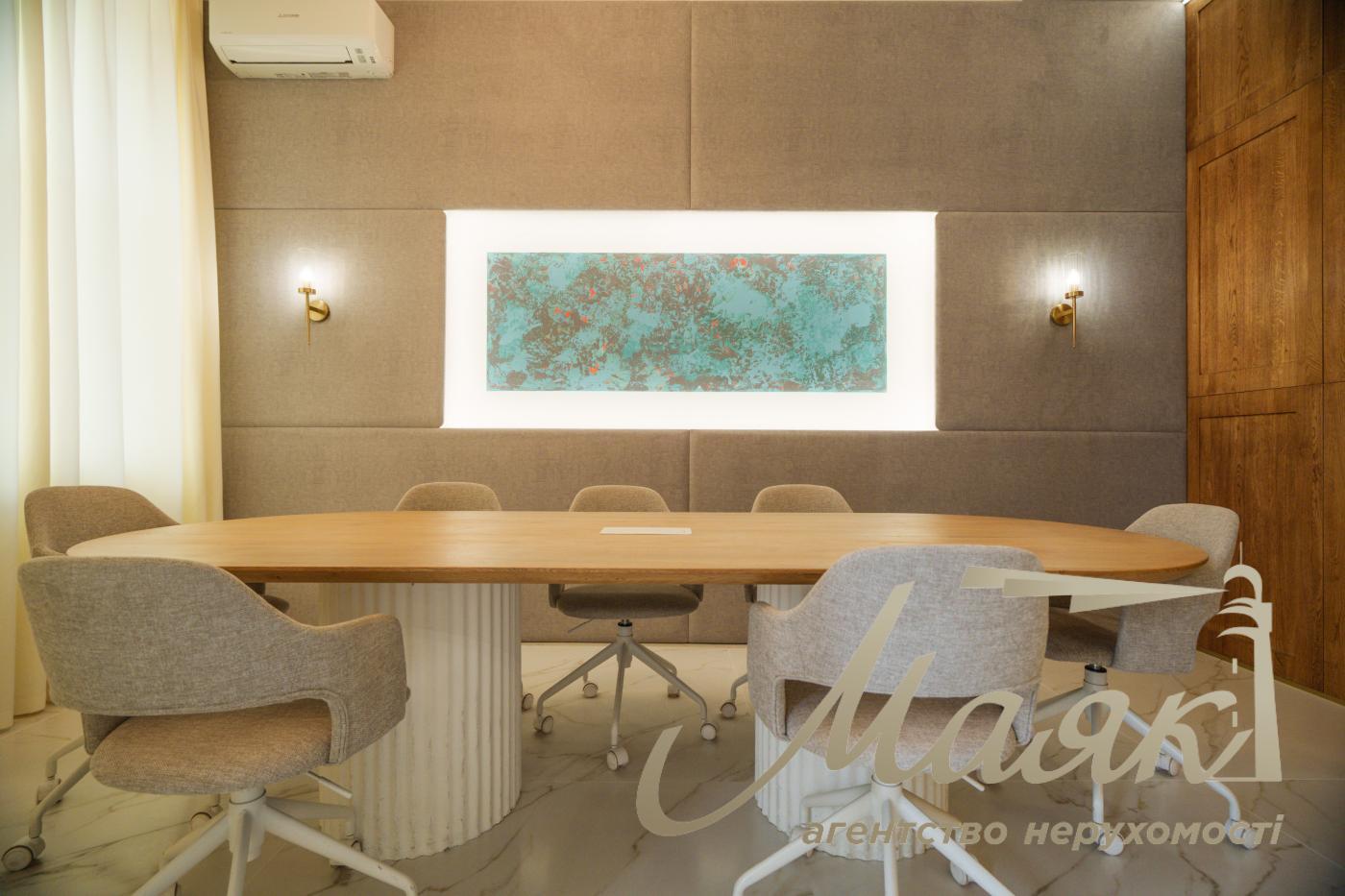 Оренда офісу в центрі, вул. Шота Руставеллі