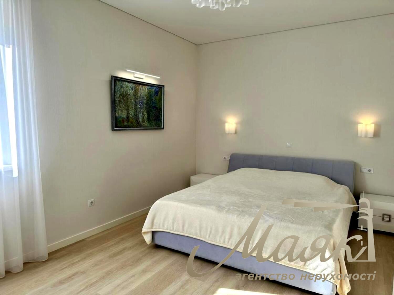 Оренда сучасного автономного будинку 380м2 в с. Підгірці, Обухівський район