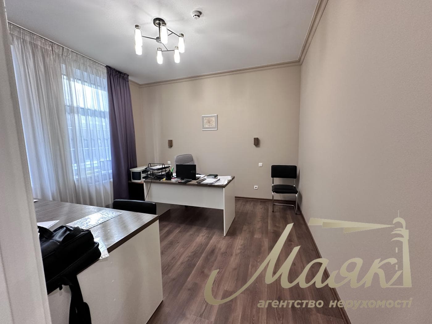 Продаж офісного приміщення площею 103 м², ЖК Botanic House, Печерськ