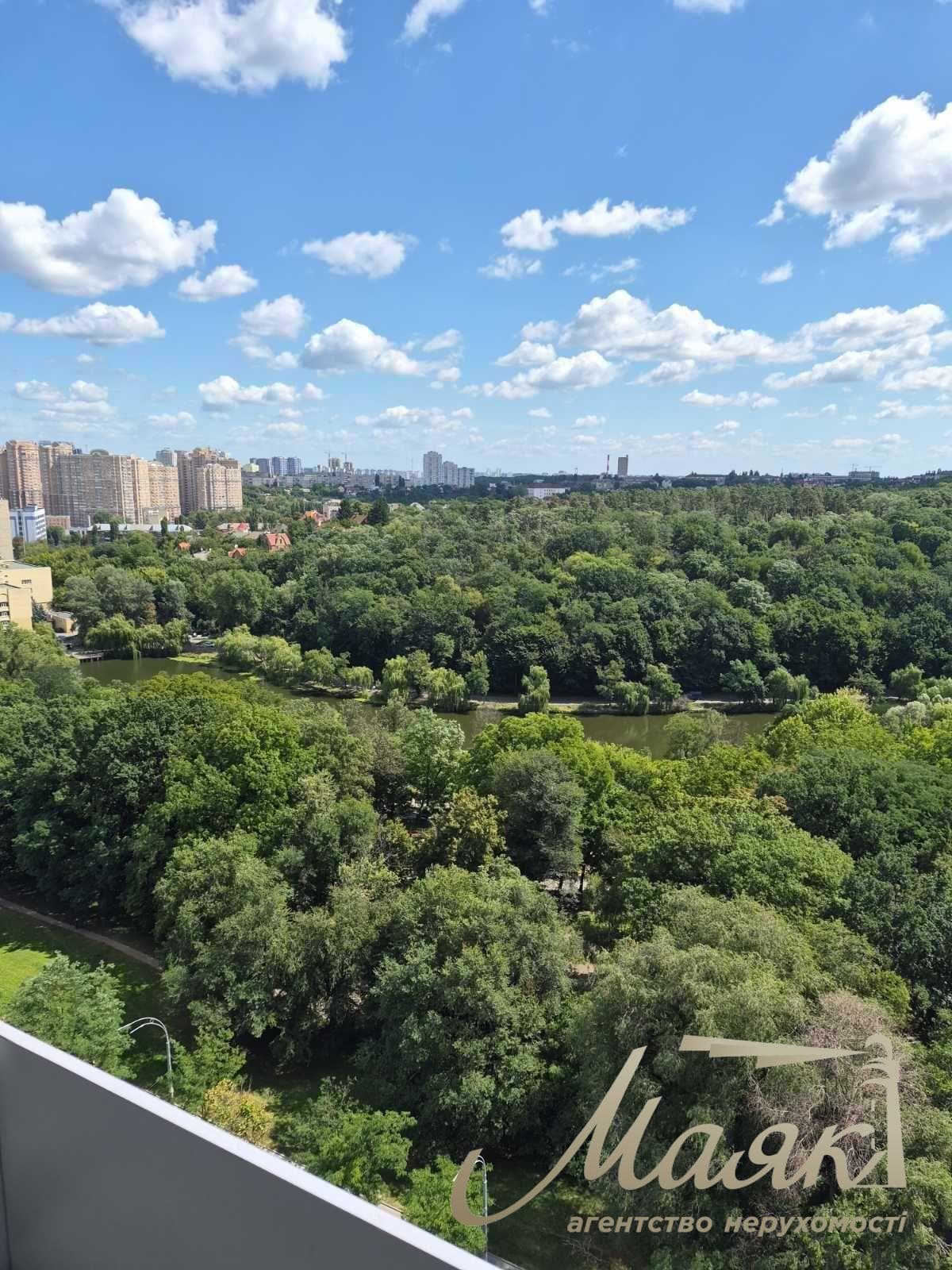 Продаж 3-кімнатної квартири з гарним видом площею 116,4 м² у ЖК «White Lines», Голосіївський район
