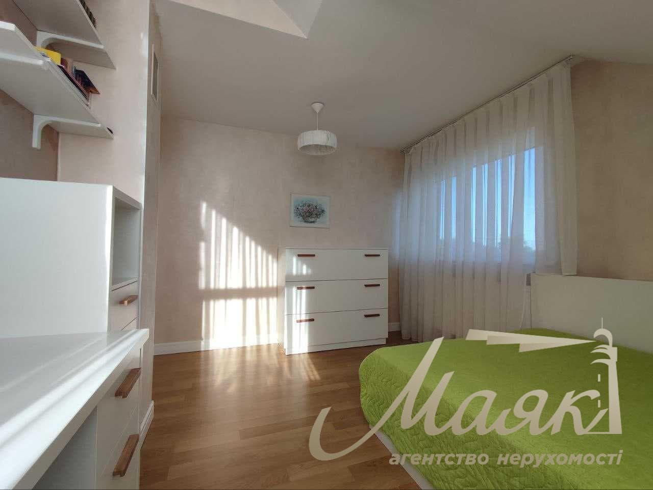 Оренда будинку площею 200 м² у КГ, неподалік від с. Нові Безрадичі, 10 соток, гараж, автономне опалення, Обухівський напрямок