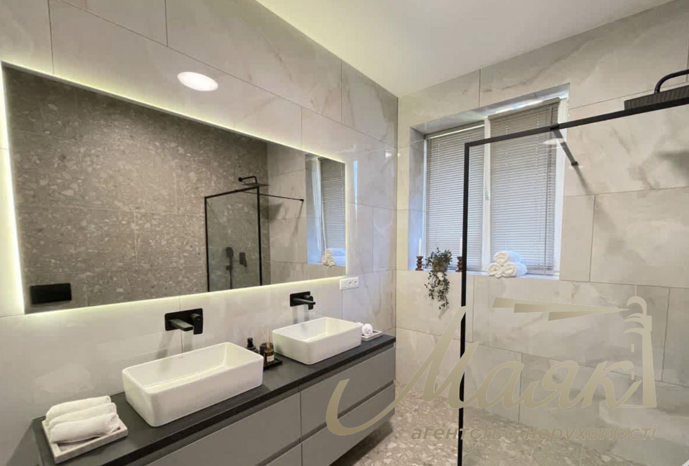 Продажа дома 305м2 в КГ "Новая ходосовка"с.  Ходосовка, Киево-Святошинский район