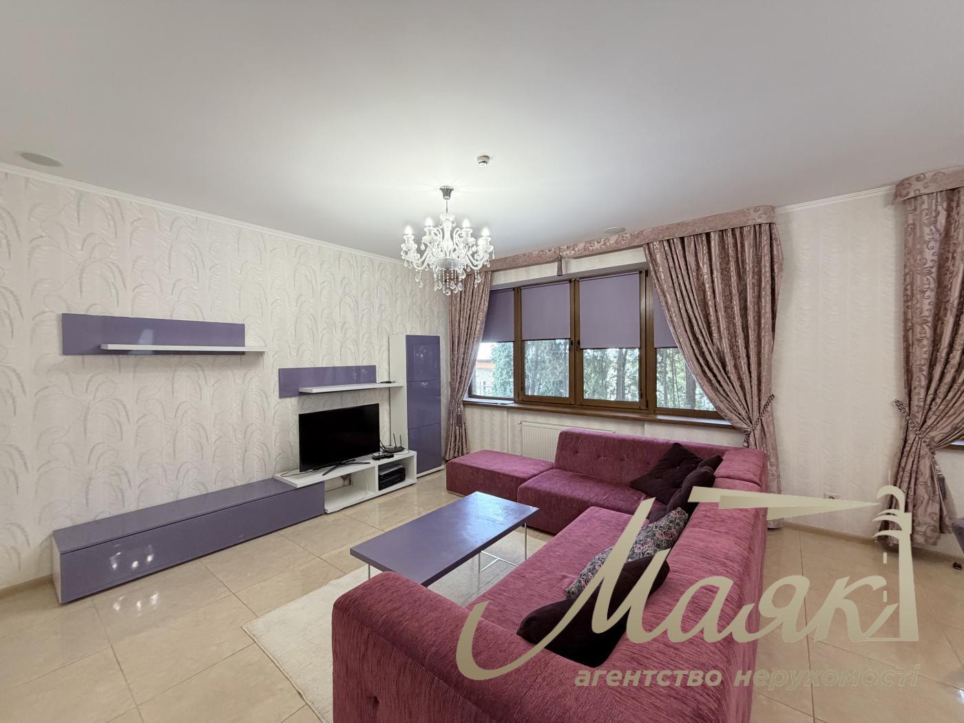 Rent 2-storey house 220m2 in. Ivankovici/Kruglyk, KG "Maetok"