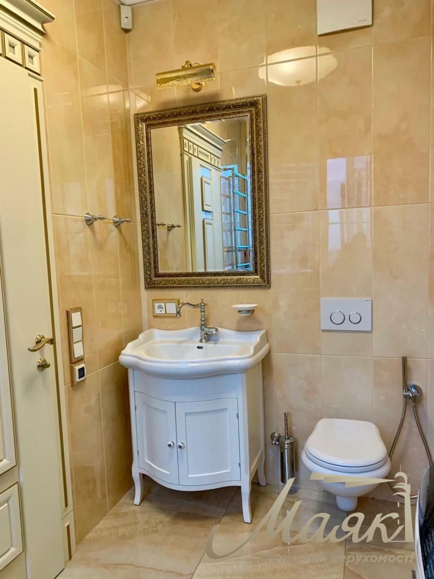 Продаж 4к квартири бульвар Лесі Українки, Печерськ