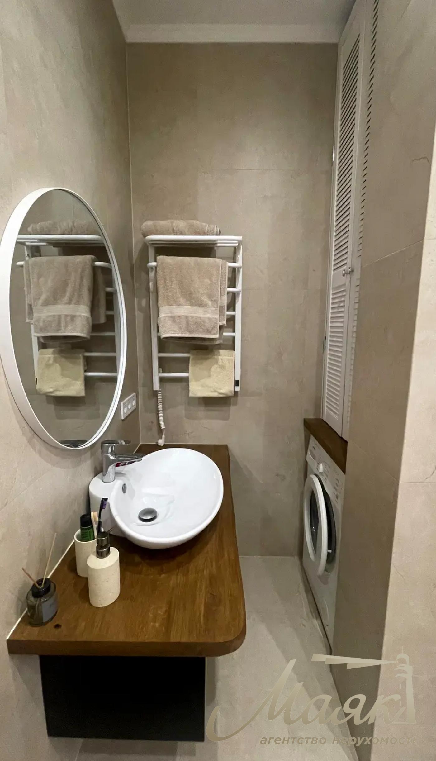 Оренда 1к квартири - студії 64 м² , бул. Тараса Шевченка, Центр