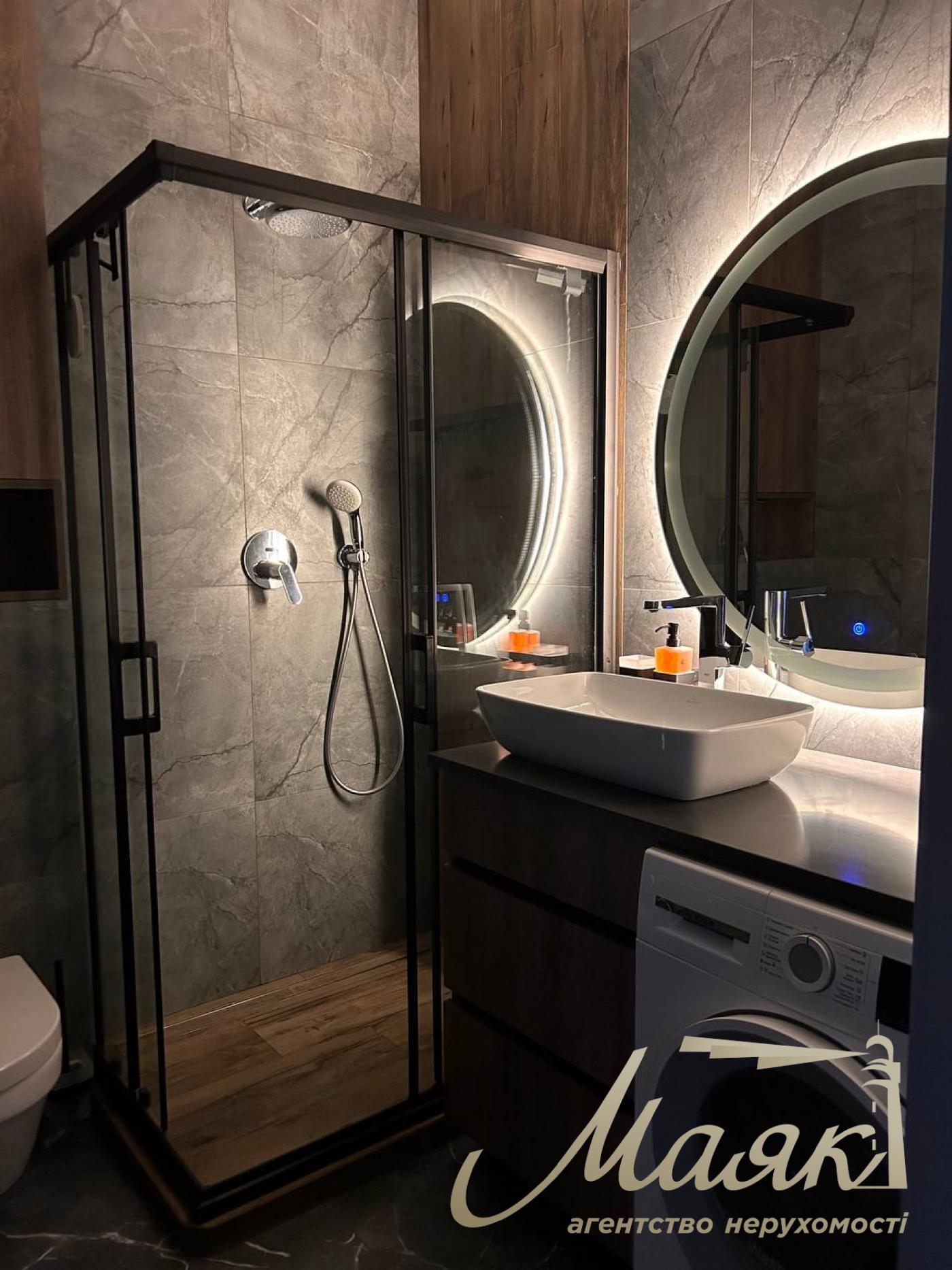 For sale 3-bedroom apartment with terrace in LCD "Italian Quarter" Obolonsky district