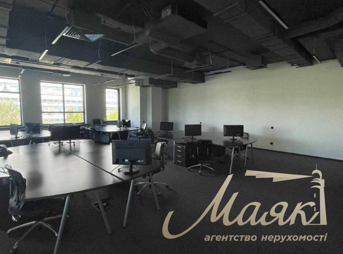 Аренда офиса 390м2 , ул.Гарматная, Соломенский район