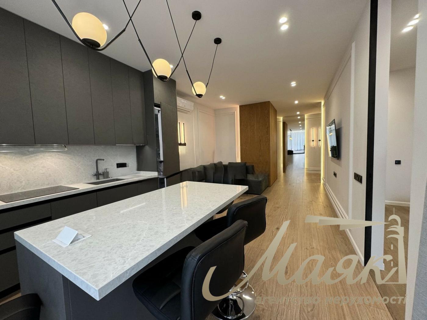 Продажа 3х-комнатной квартиры 81м2 в ЖК "Французский квартал 2" с ремонтом, Предславинская 44, Печерск