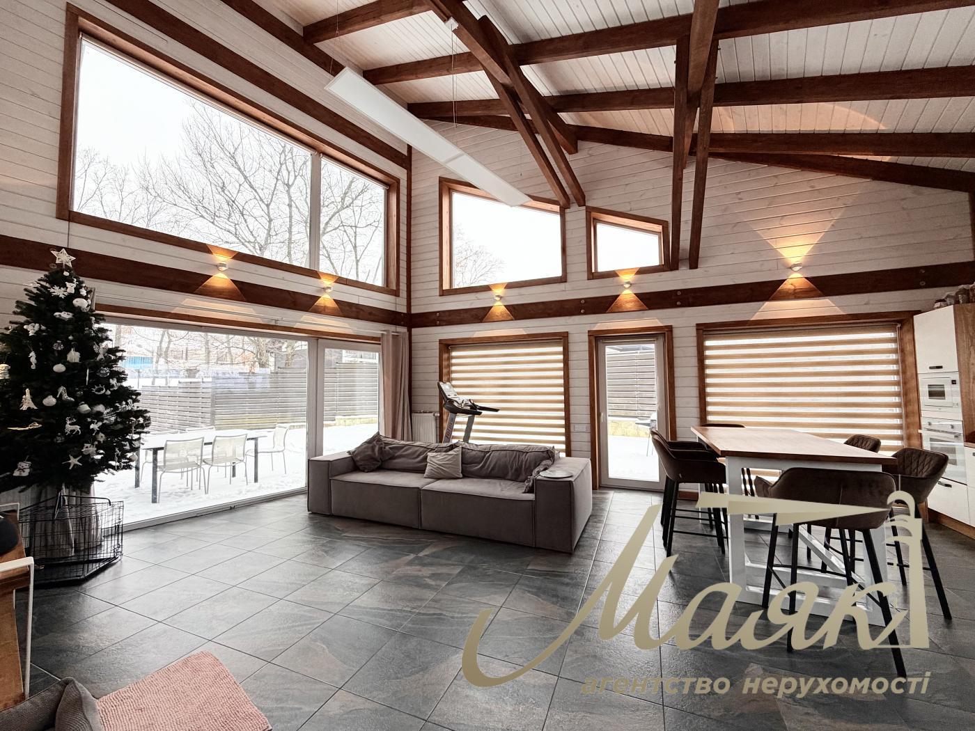 House for rent in Lesniki village near the prestigious Equides Club and Golf Club