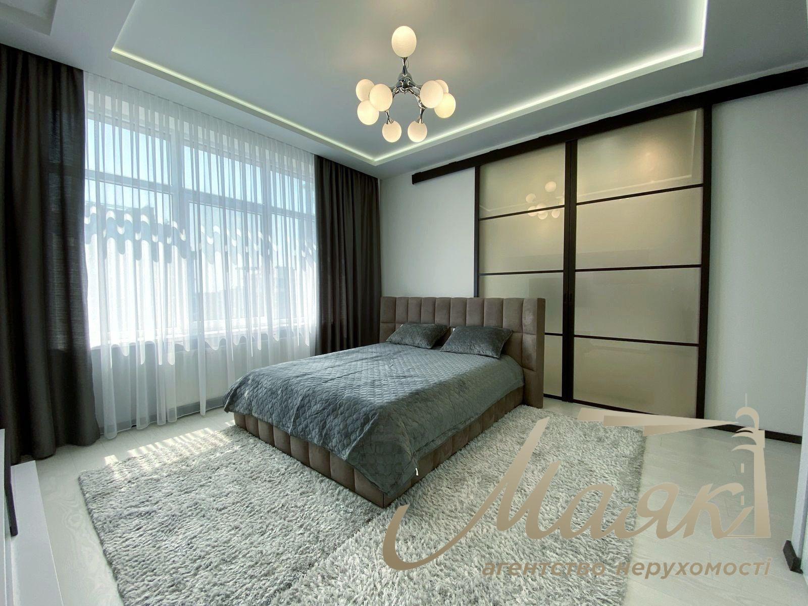 Аренда современных апартаментов 50 м² в ЖК «Новопечерские Липки» ул. Андрея Верхогляда (бывш. Драгомирова), 15. Печерский район.