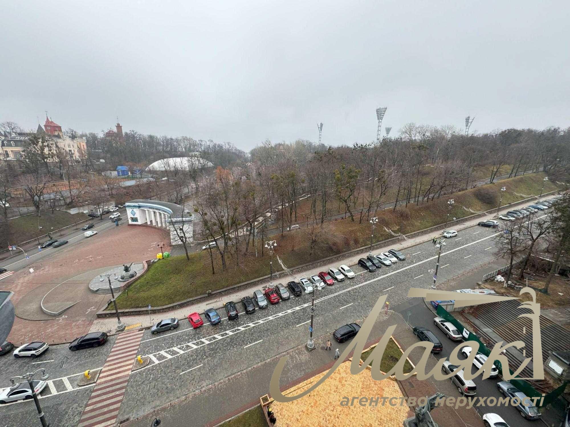 Аренда офисного помещения 650м2 в центре, пер. Музейный, Печерск