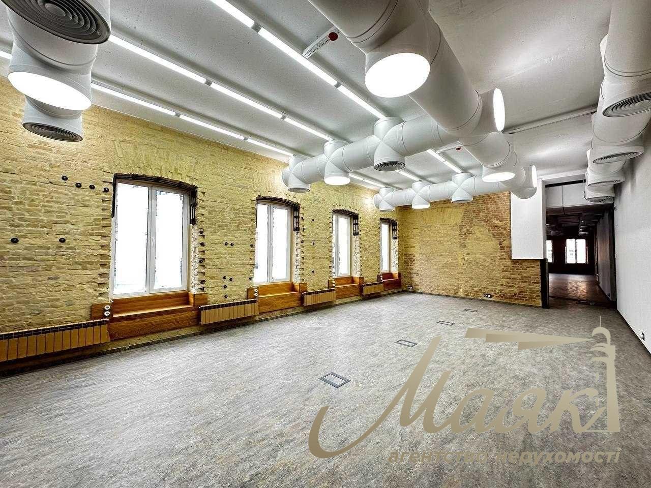 Оренда дизайнерського офісу в стилі LOFT 400м2 з терасою, вул. Велика Васильківська, Центр
