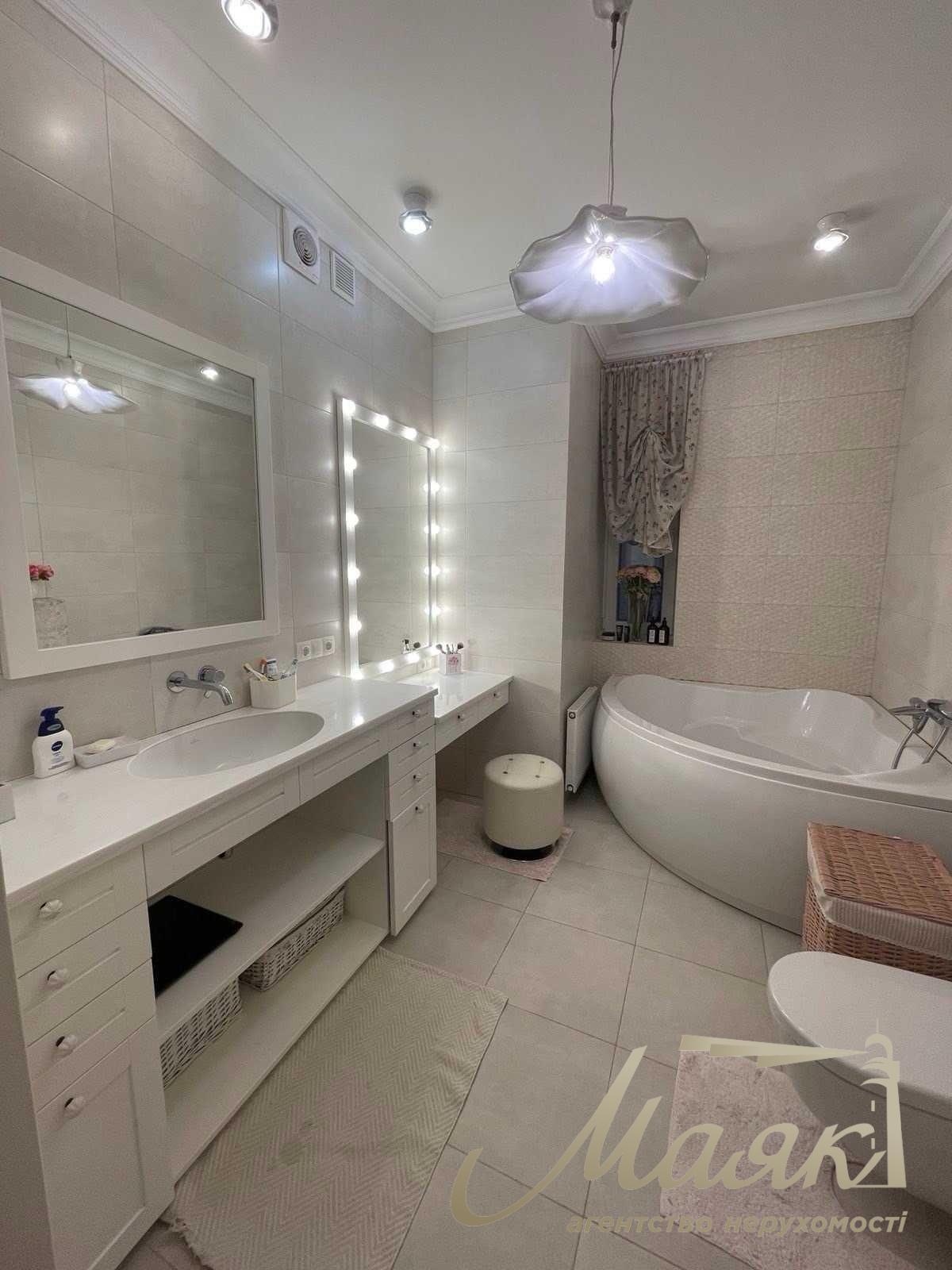 Оренда 2-х поверхового будинку 190м2, Голосіївський район, Мишоловка