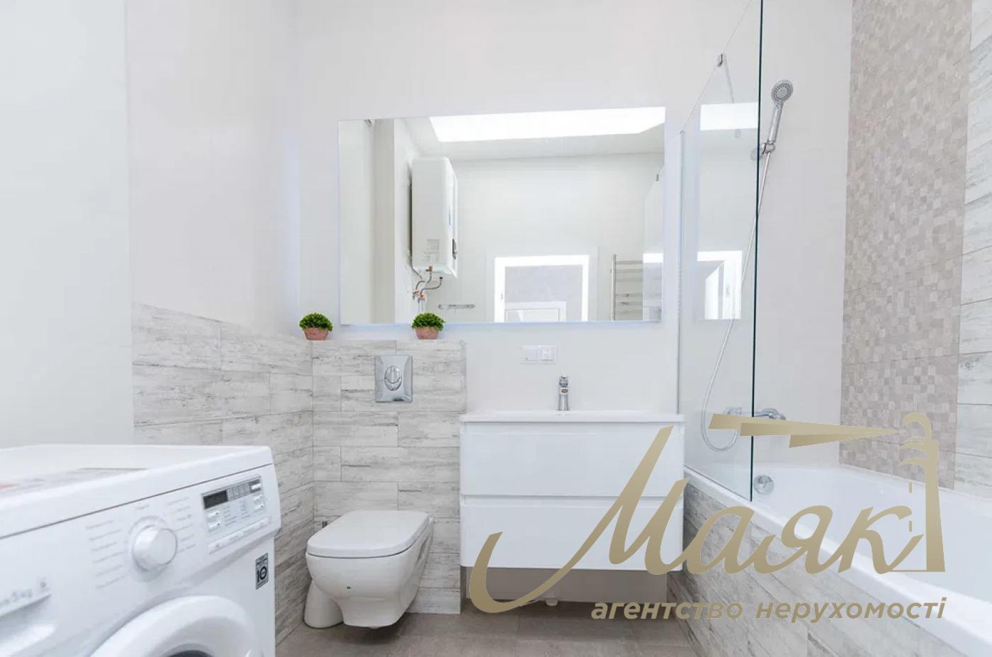 Продажа 1-комнатной квартиры 50м2, в ЖК "Французский квартал" Печерский район