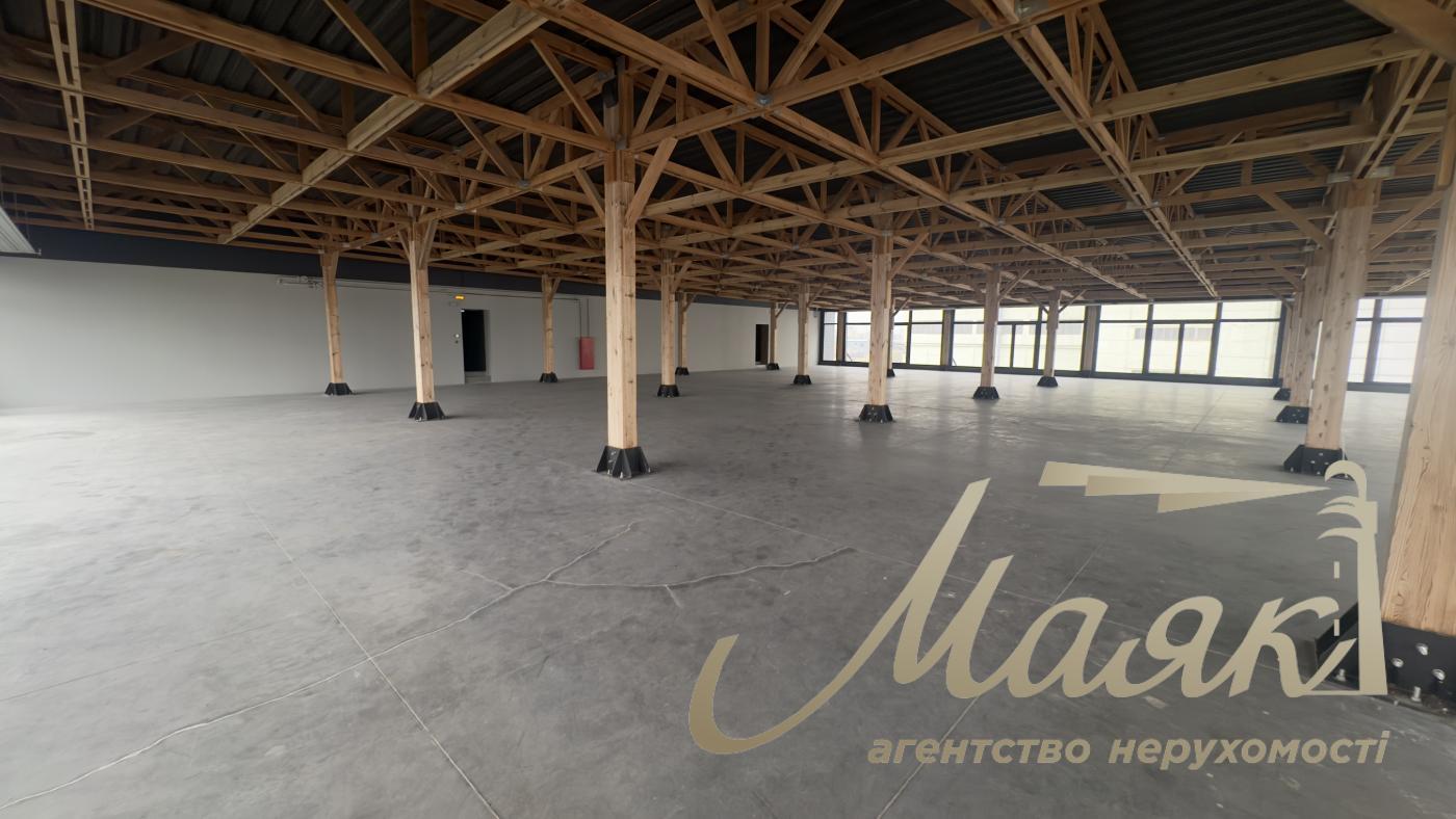 Оренда складу А+ класу 2100 м2 на Подолі