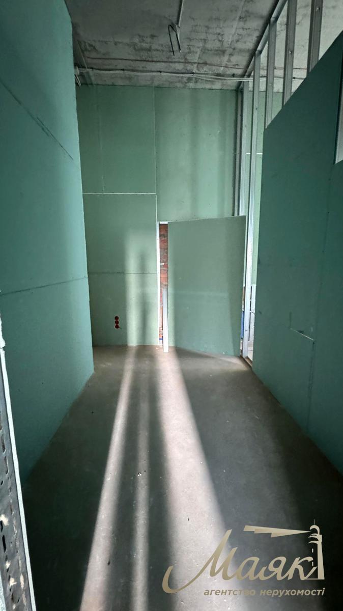 Оренда фасадного комерційного приміщення 113м2 ЖК "Новопечерські Липки" вул.Андрія Верхогляда 19-А, Київ