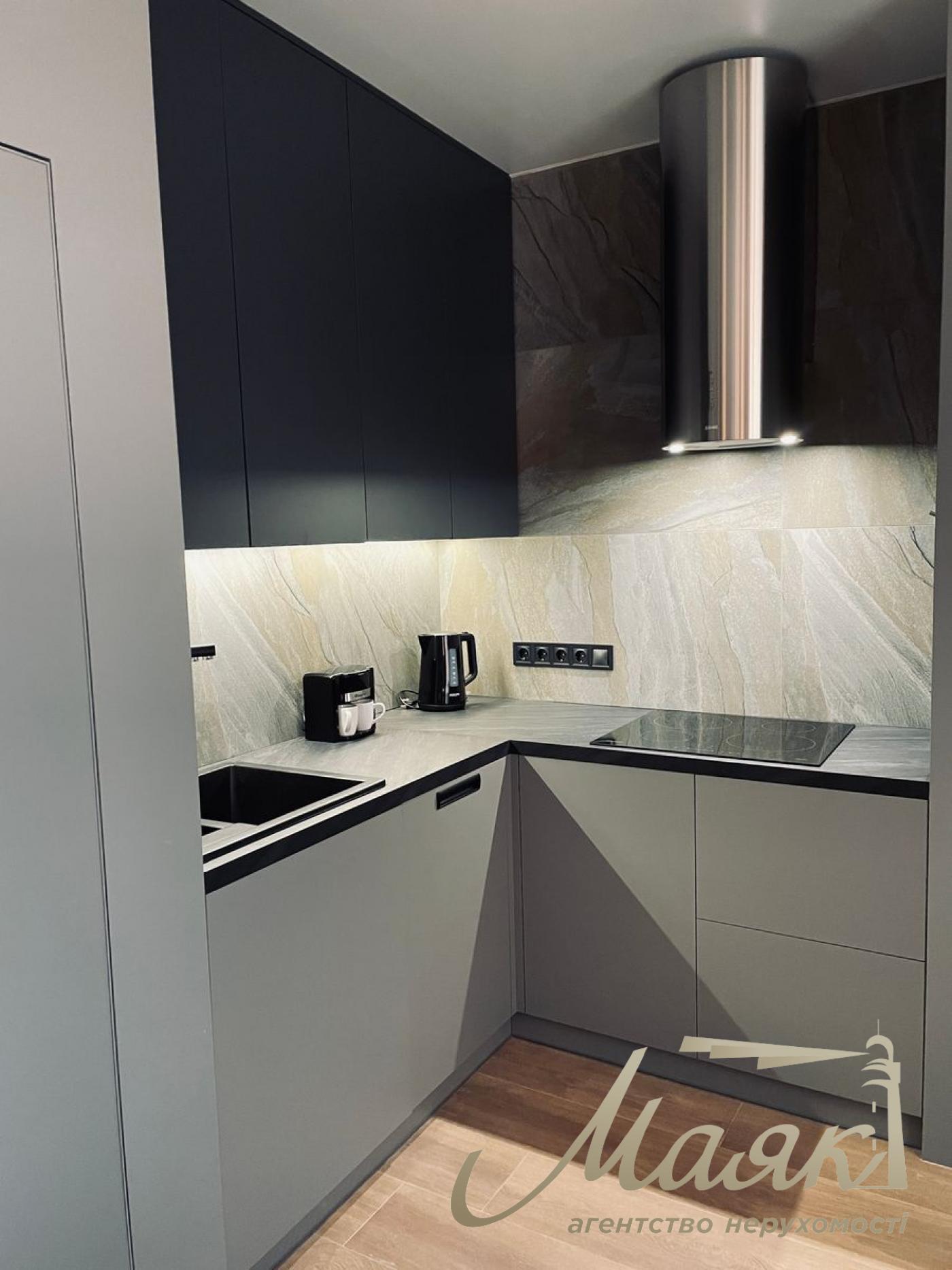 Оренда 3-кімнатної квартири в ЖК "New York concept house", Центр